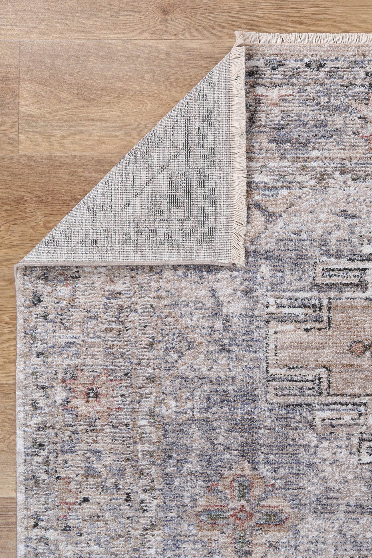 Annapolis Derbent Ash Traditional Soft Rug