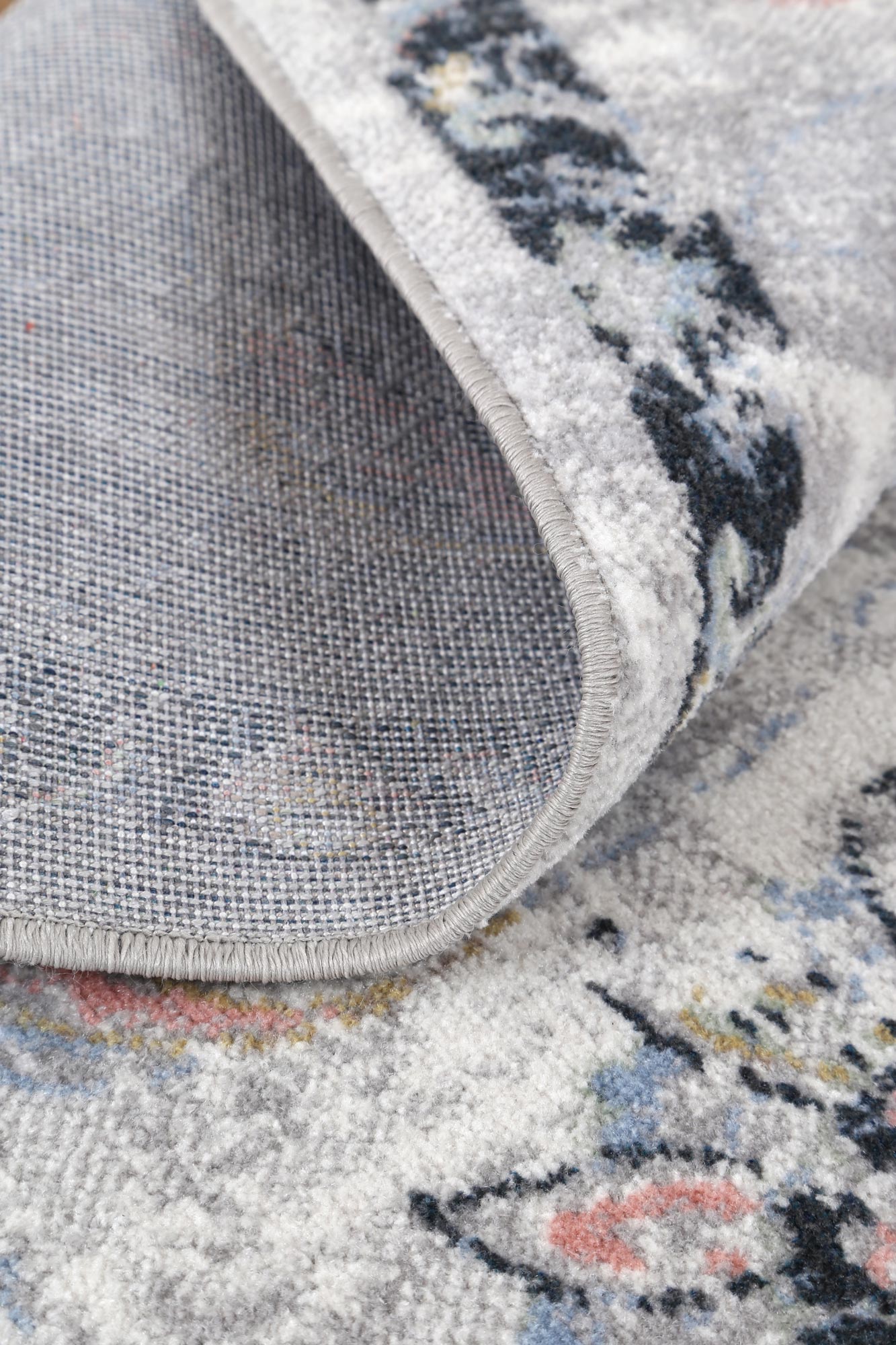 Limani Piraeus Grey Traditional Soft Rug
