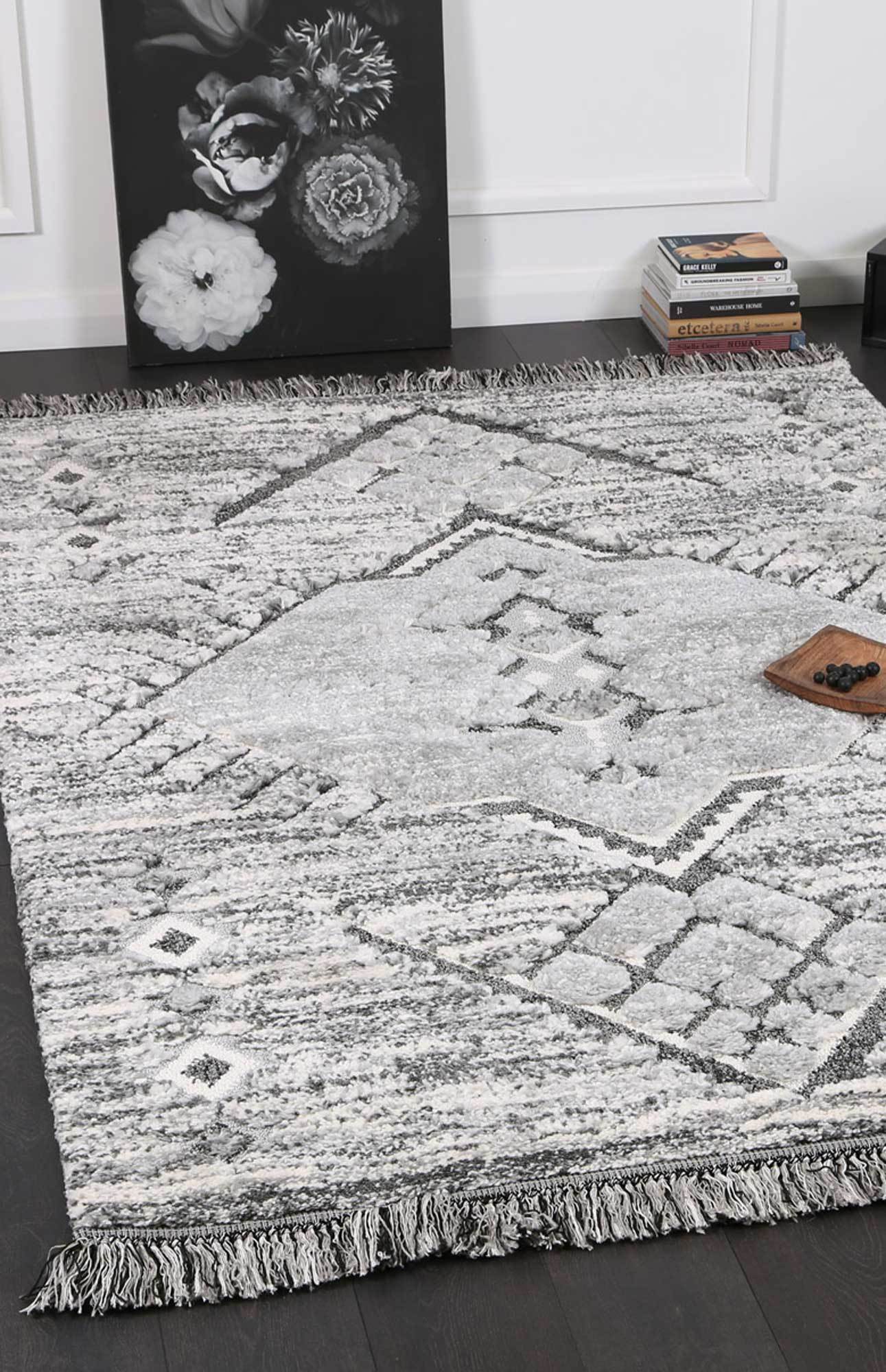 Acarlio Tribal Rug - Nova Rugs
