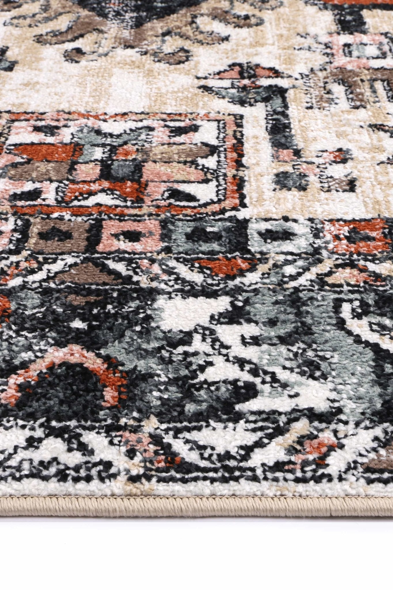Anatolia Traditional Black Cream Rug - Nova Rugs