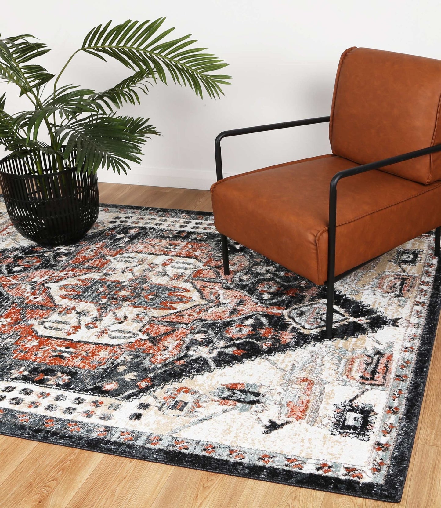 Anatolia Traditional Cream Black Rug - Nova Rugs