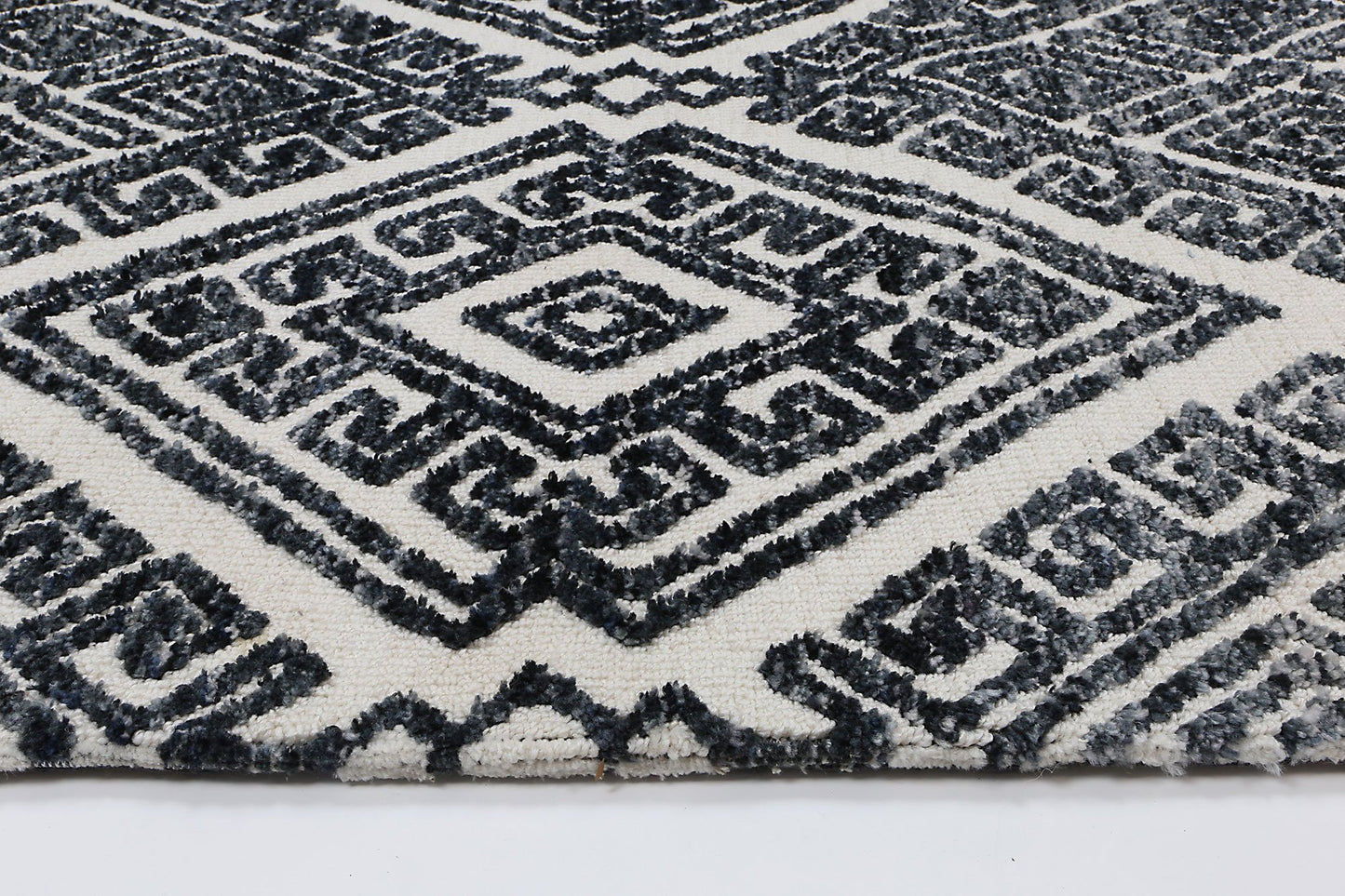 Anthracite Glenfalls Hand-Tufted Rug - Nova Rugs