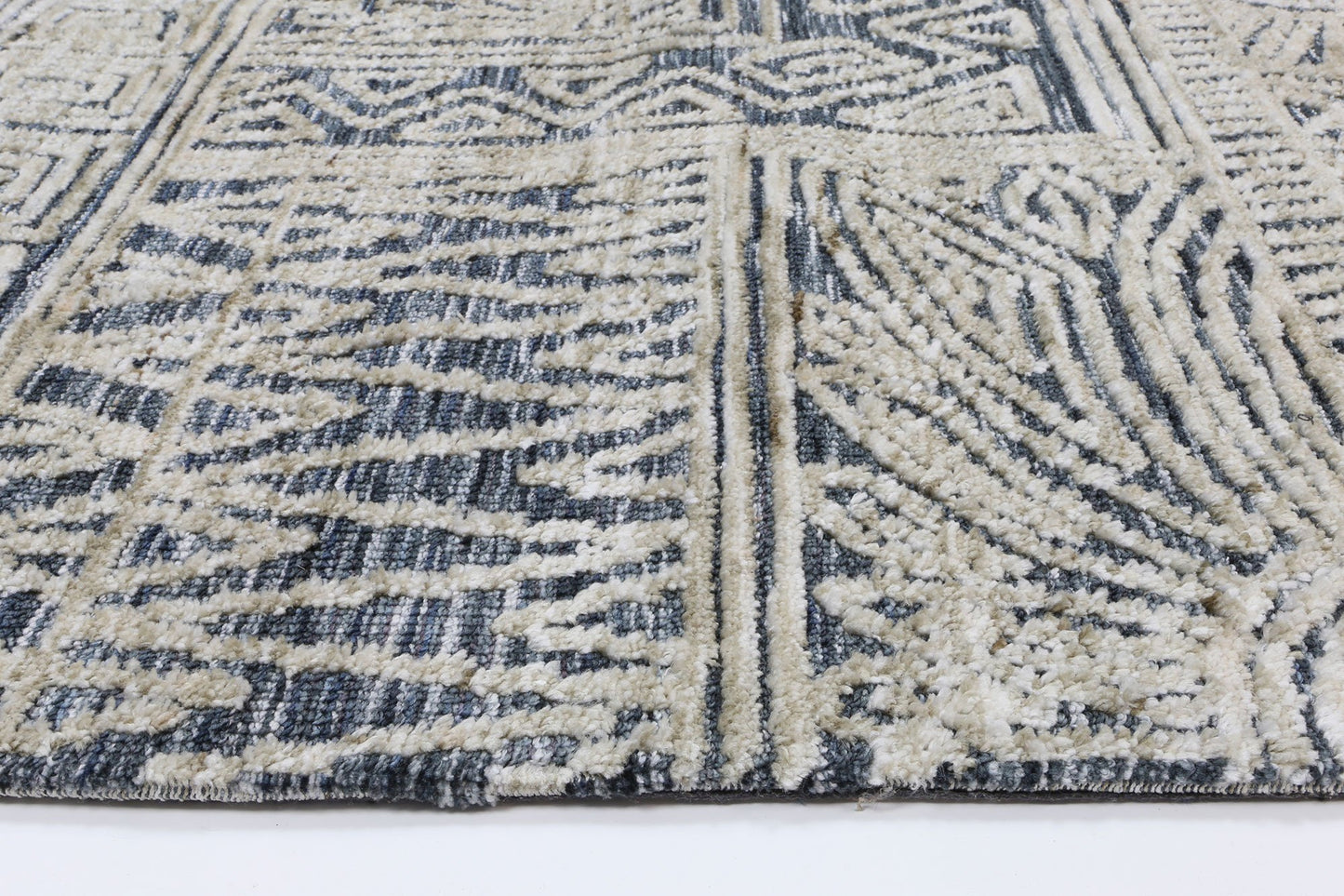 Anthracite Newburg Hand-Tufted Rug - Nova Rugs