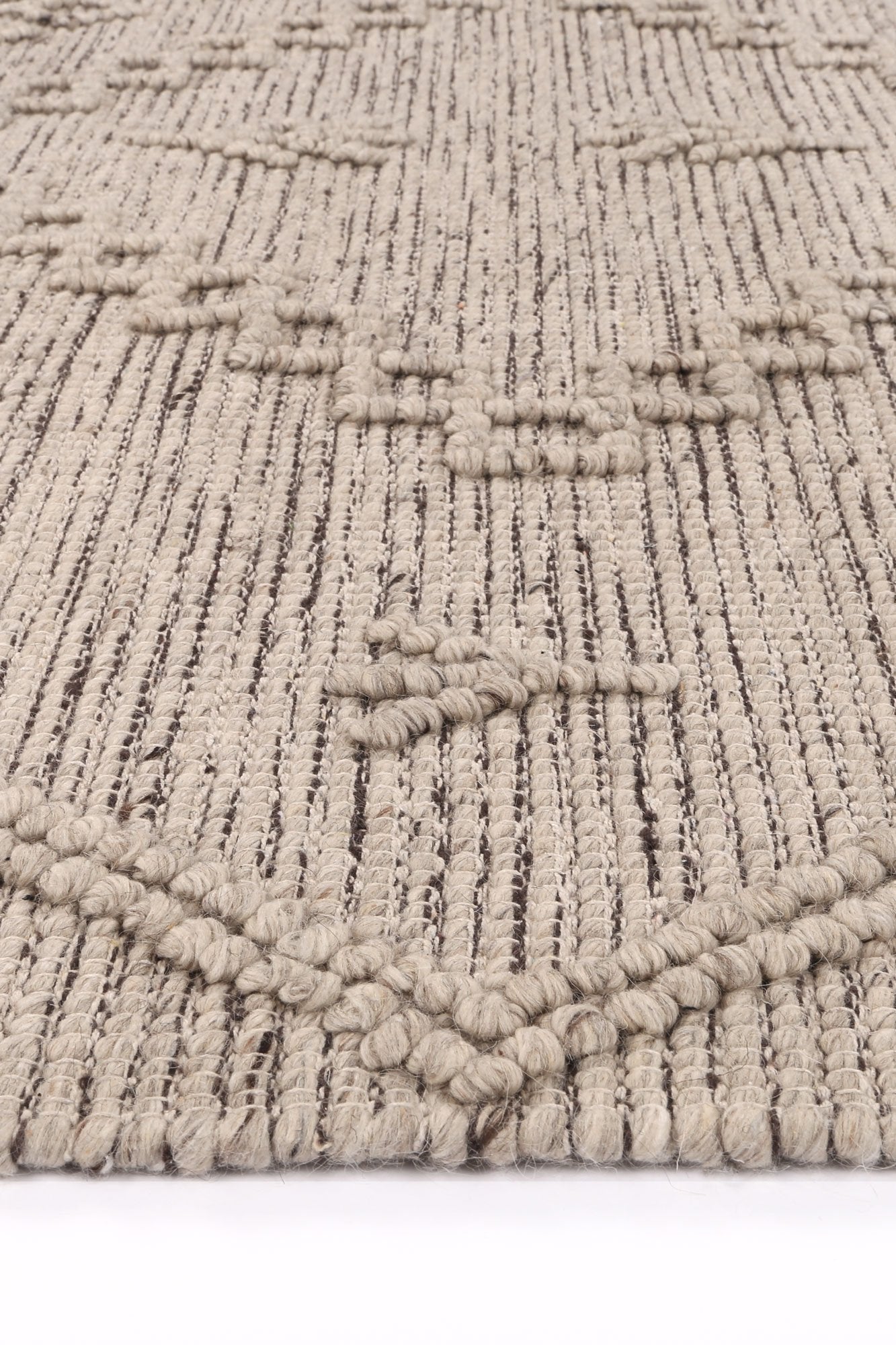 Ash Dipti Hand-Tufted Wool-Blend Rug - Nova Rugs