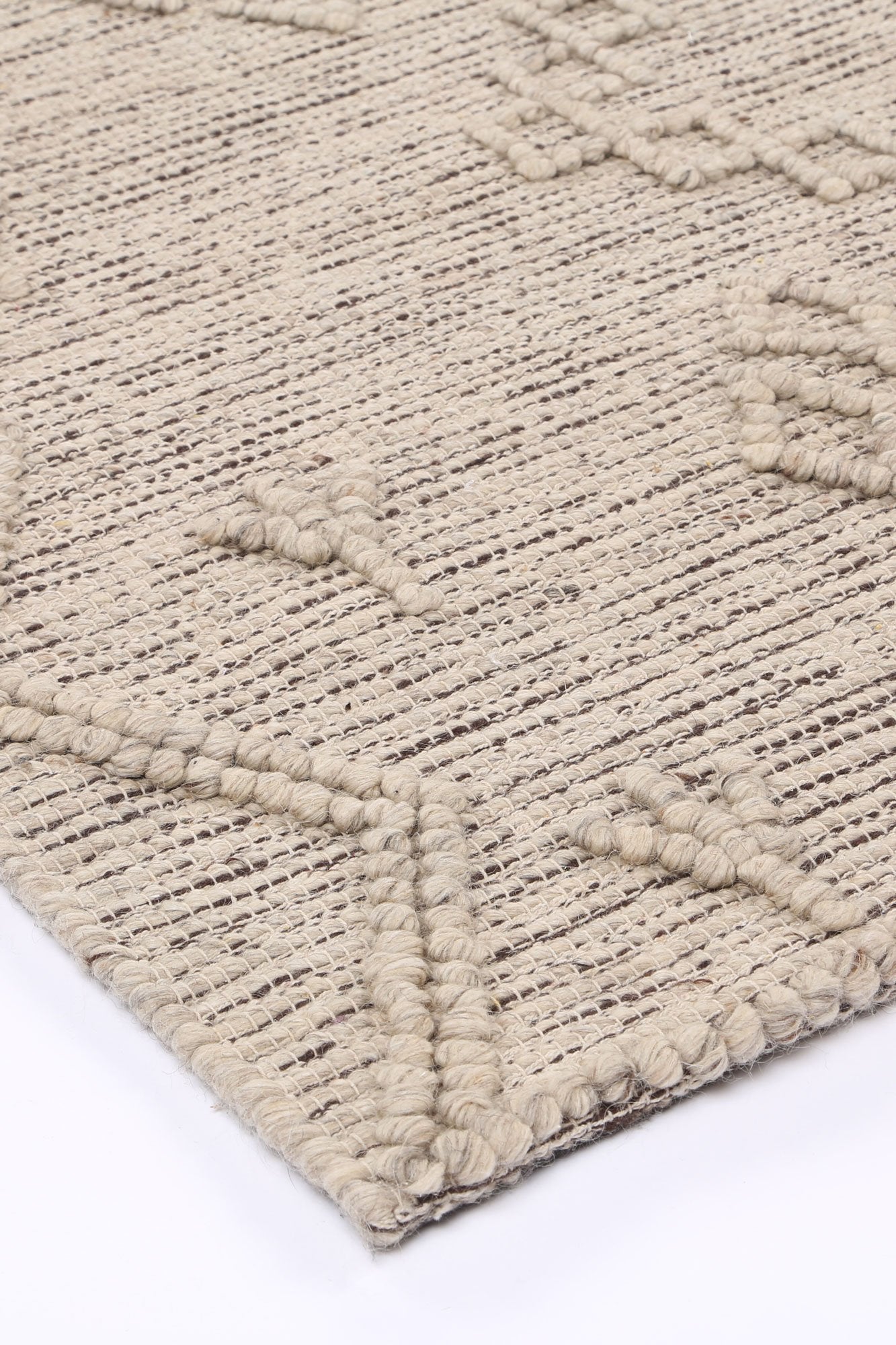 Ash Dipti Hand-Tufted Wool-Blend Rug - Nova Rugs