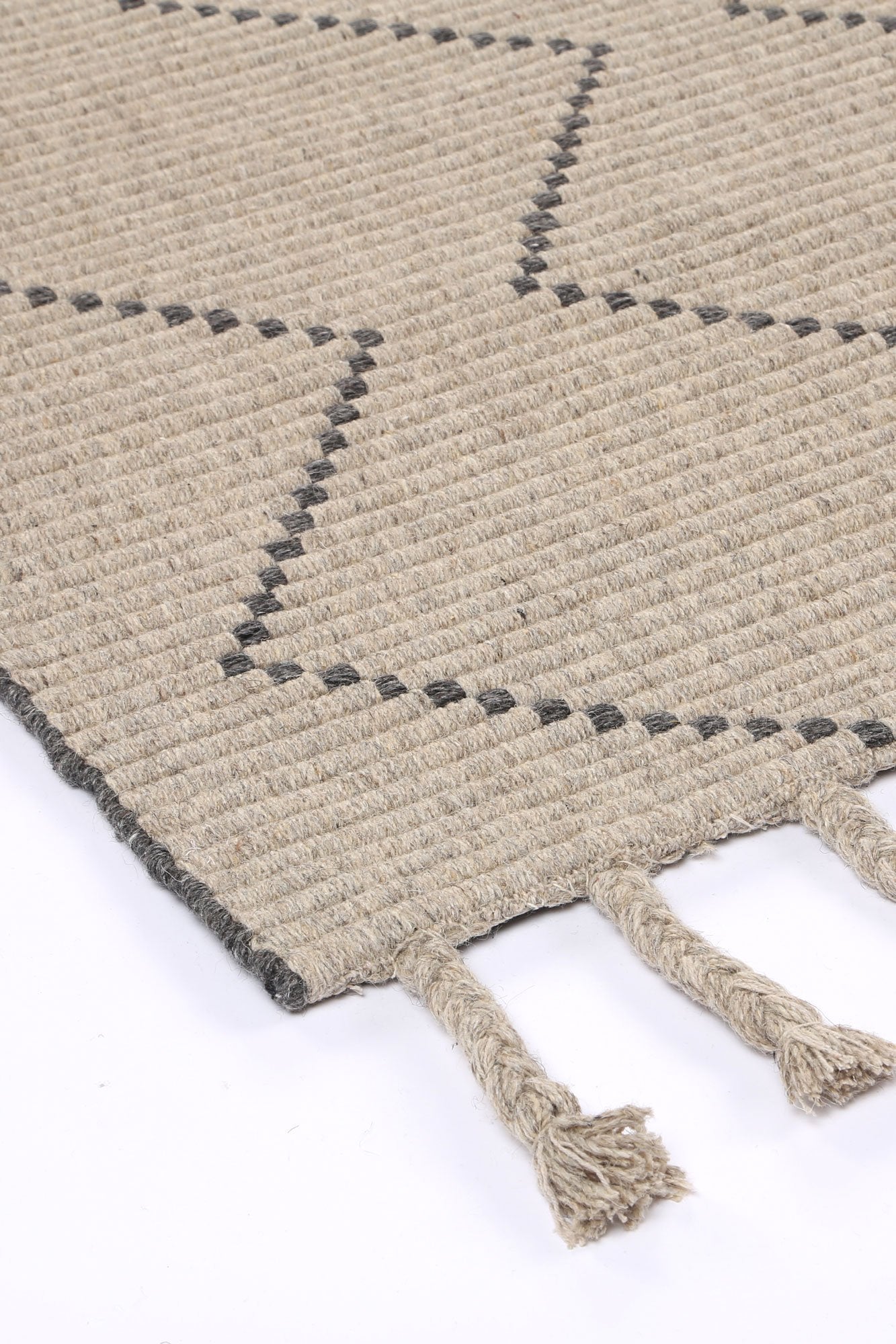 Ash Samira Hand-Tufted Wool-Blend Rug - Nova Rugs