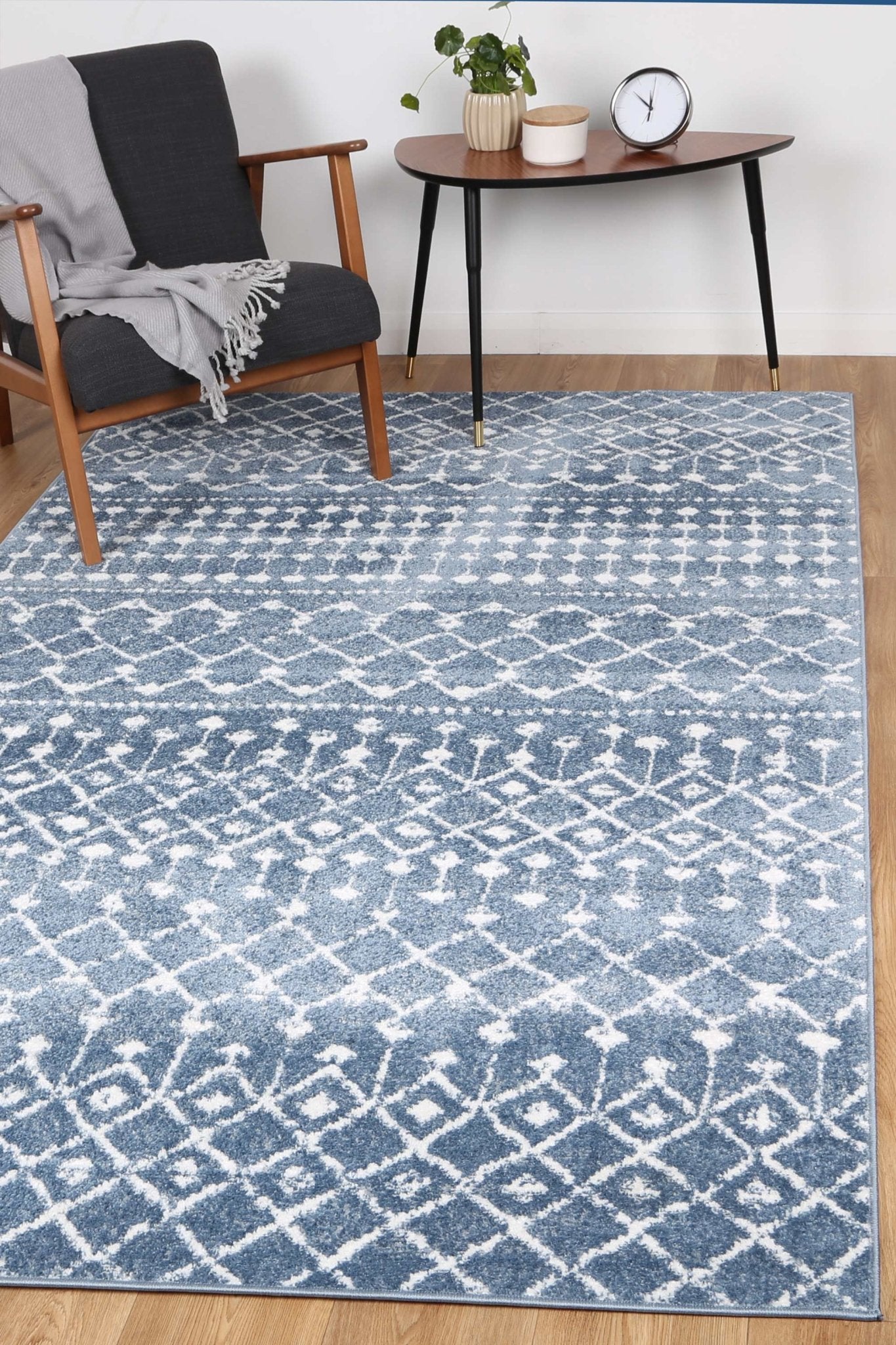 Blue & White Bergen Cennet Power Loomed Rug - Nova Rugs