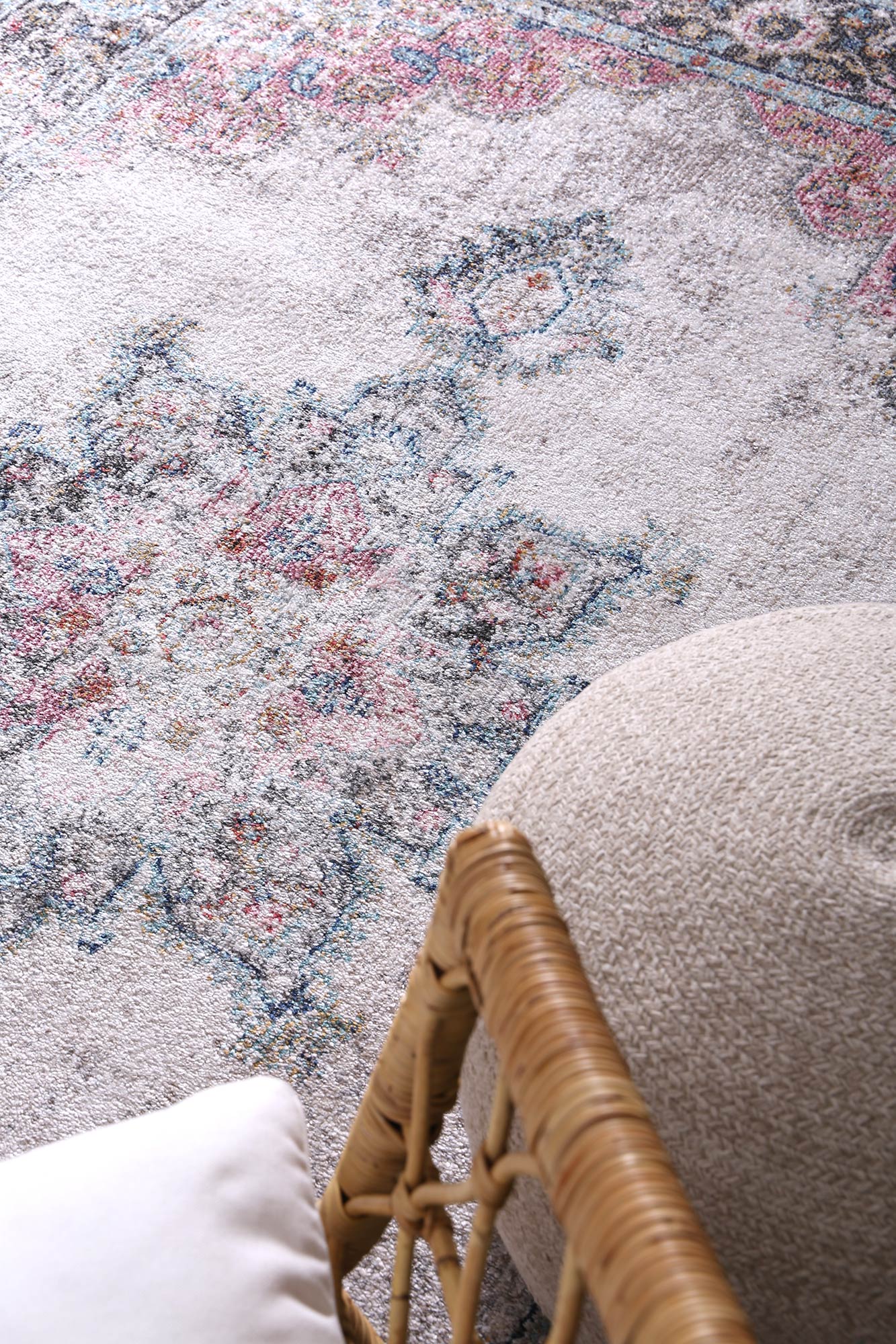 Brentwood Transitional Cream Rug - Nova Rugs