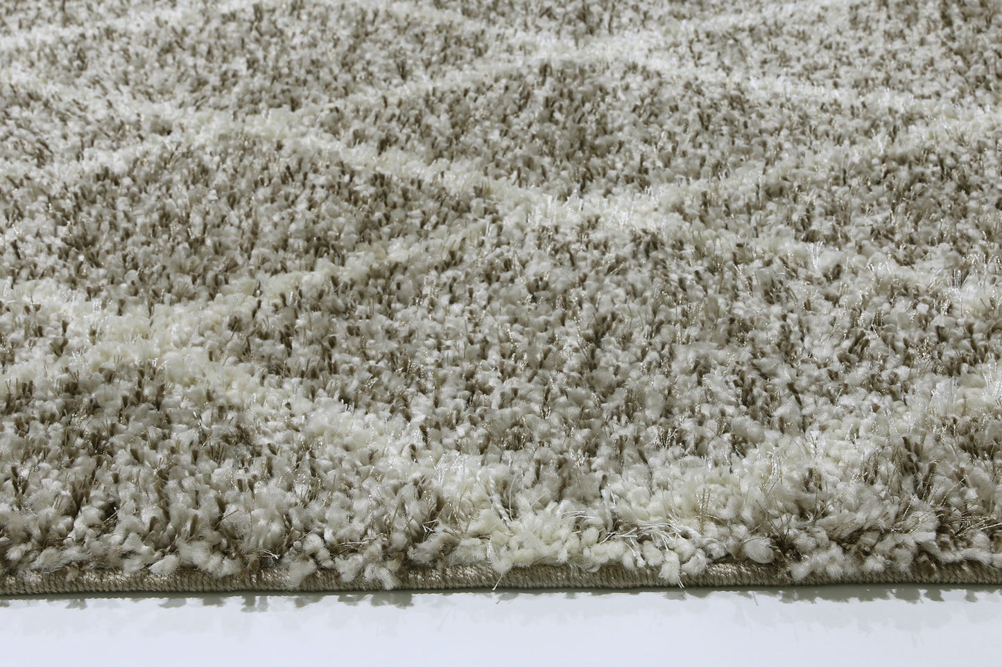 Brown Diamond Power Loomed Rug - Nova Rugs