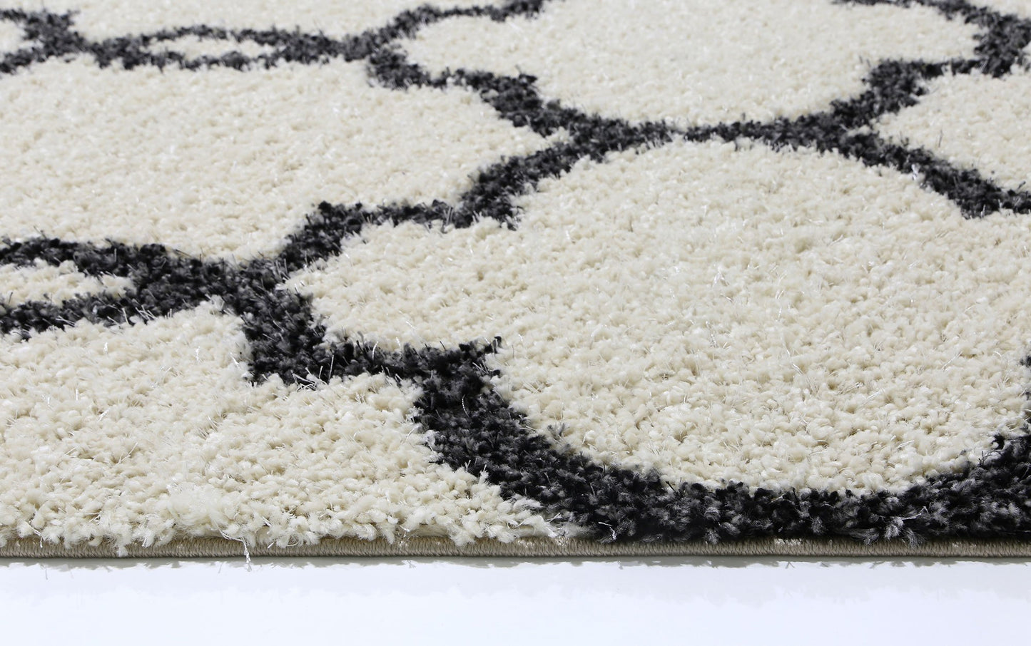 Cream & Grey Lattice Power Loomed Rug - Nova Rugs