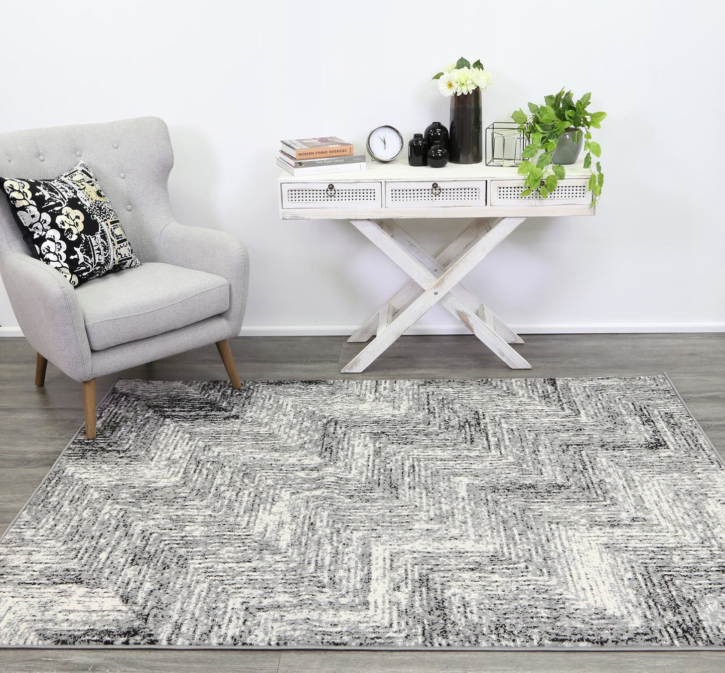 Dark Grey Elise Steps Rug - Nova Rugs