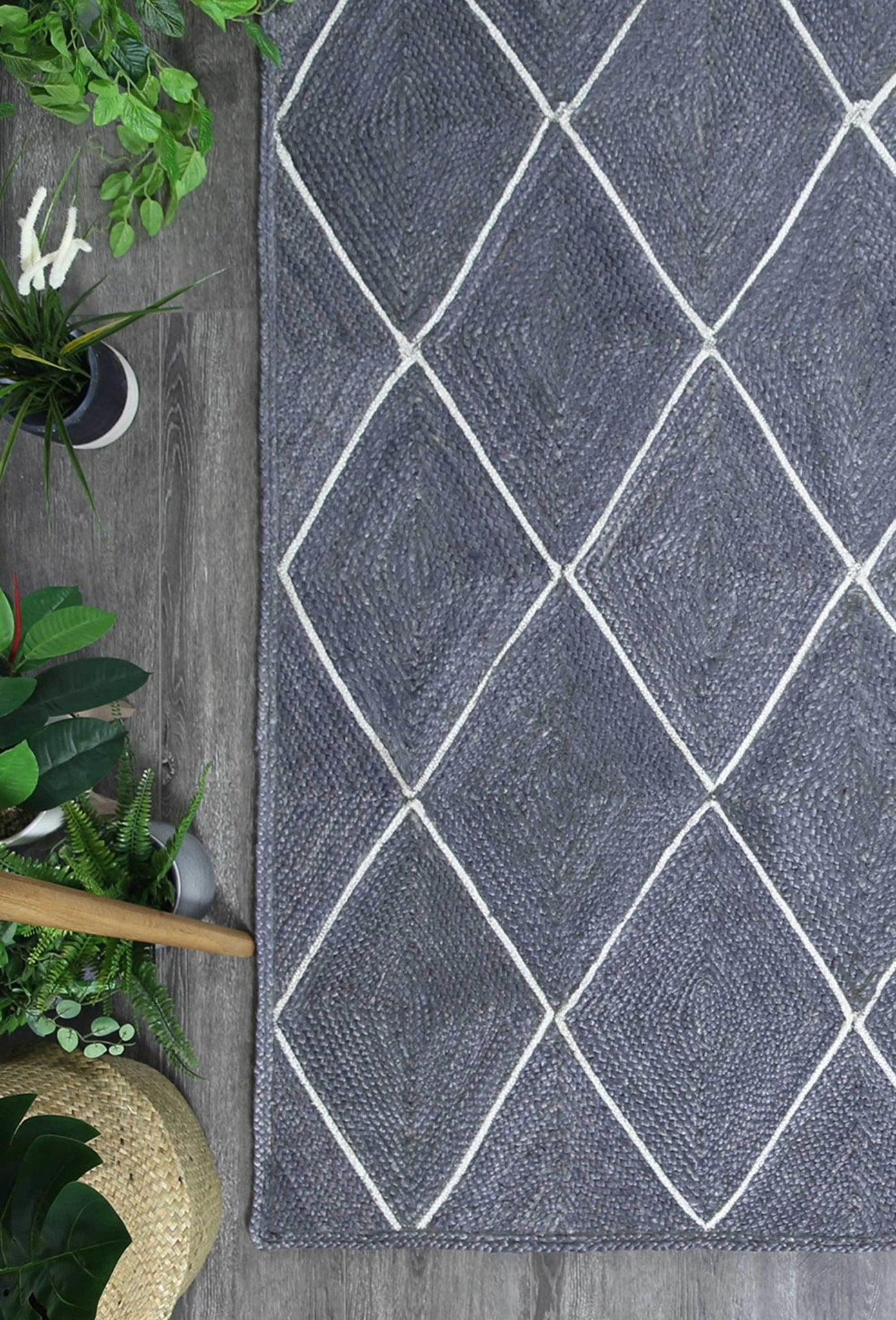 Grey Artisan Diamond Weave Jute Rug - Nova Rugs