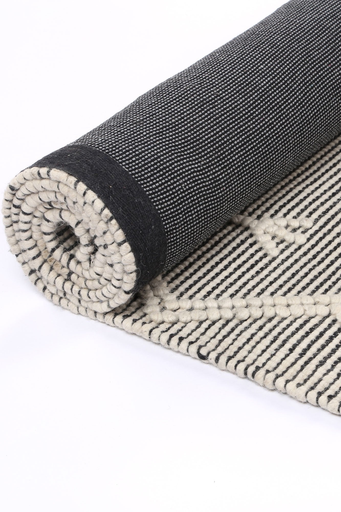 Grey & Cream Dipti Hand-Tufted Wool-Blend Rug - Nova Rugs