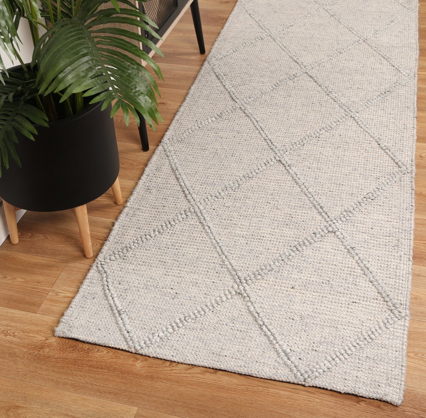 Grey Harsha Hand-Tufted Wool-Blend Rug - Nova Rugs