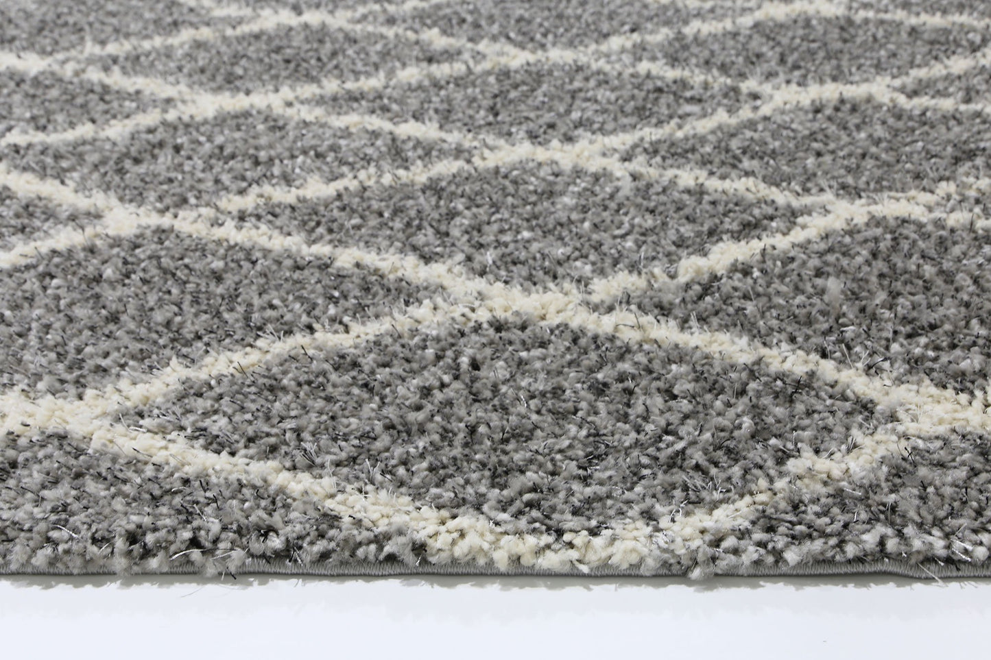 Grey & Lark Diamond Power Loomed Rug - Nova Rugs