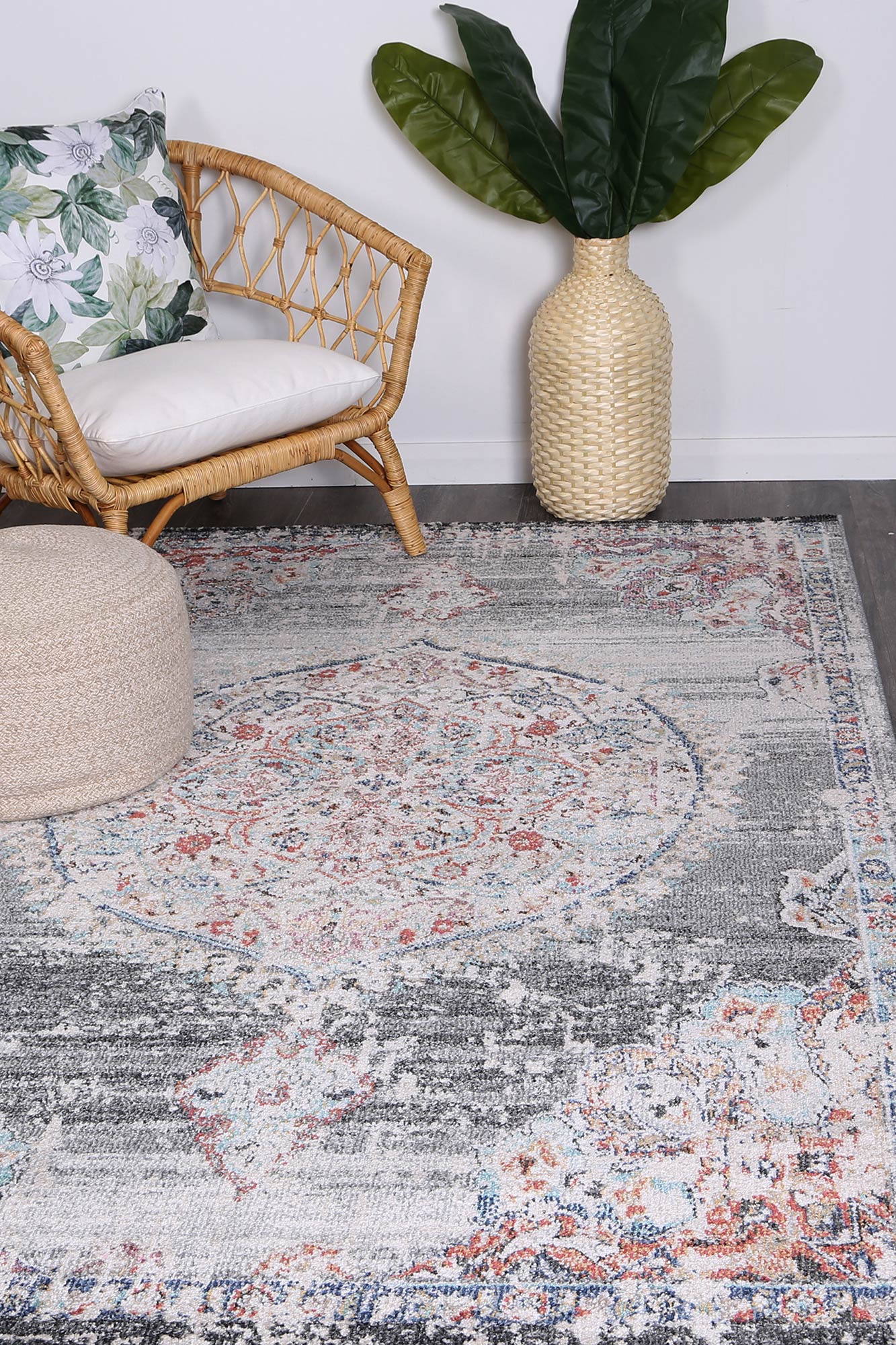 Hollow Medalion Transitional Grey Rug - Nova Rugs