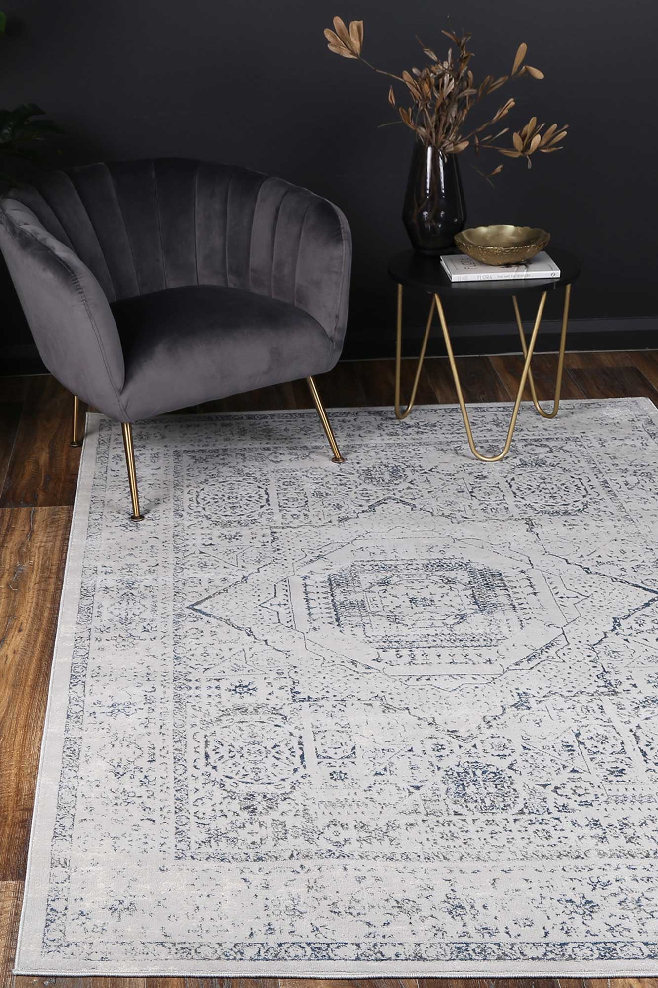 Isaiah Navy Traditional Rug - Nova Rugs