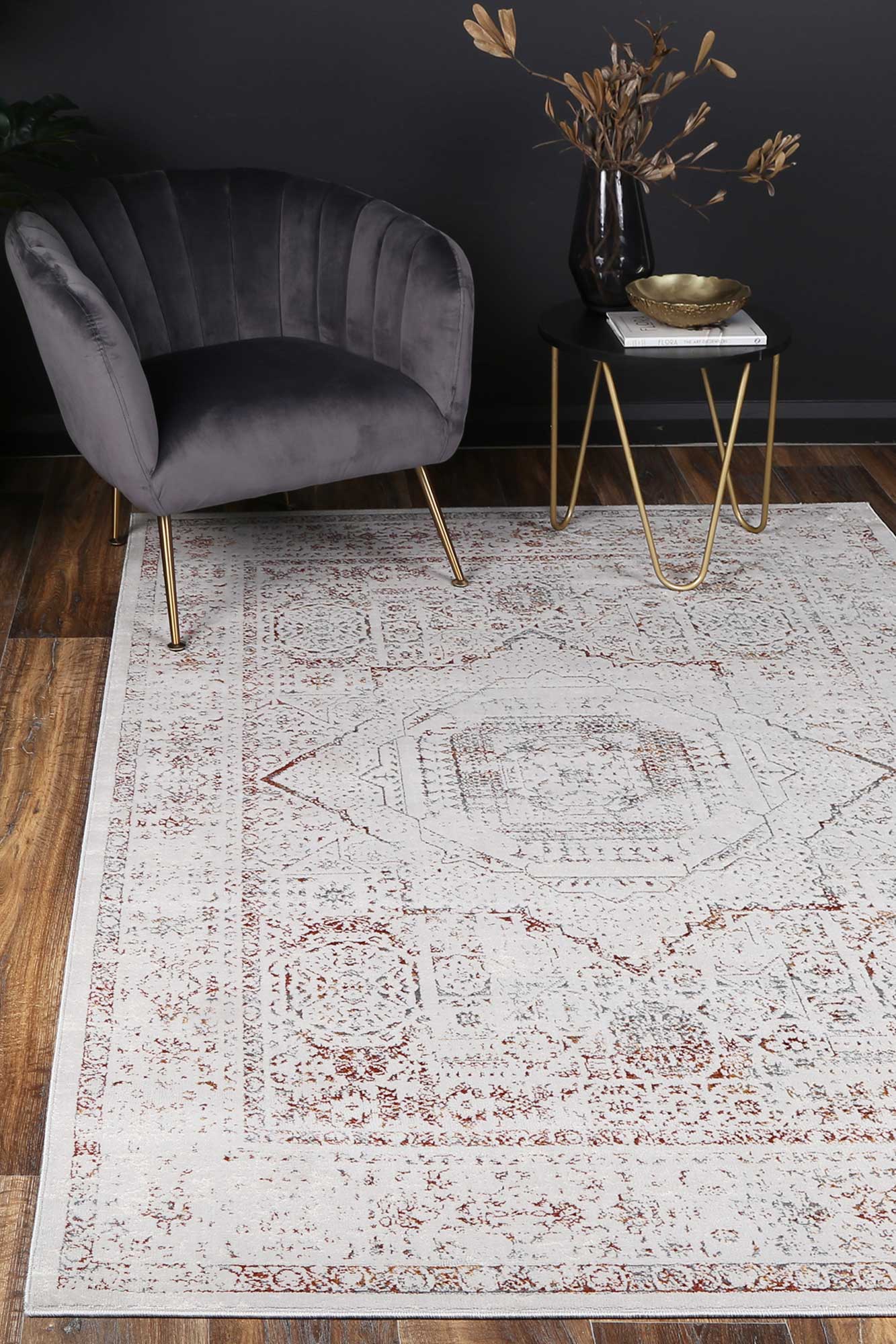 Isaiah Rust Traditional Rug - Nova Rugs