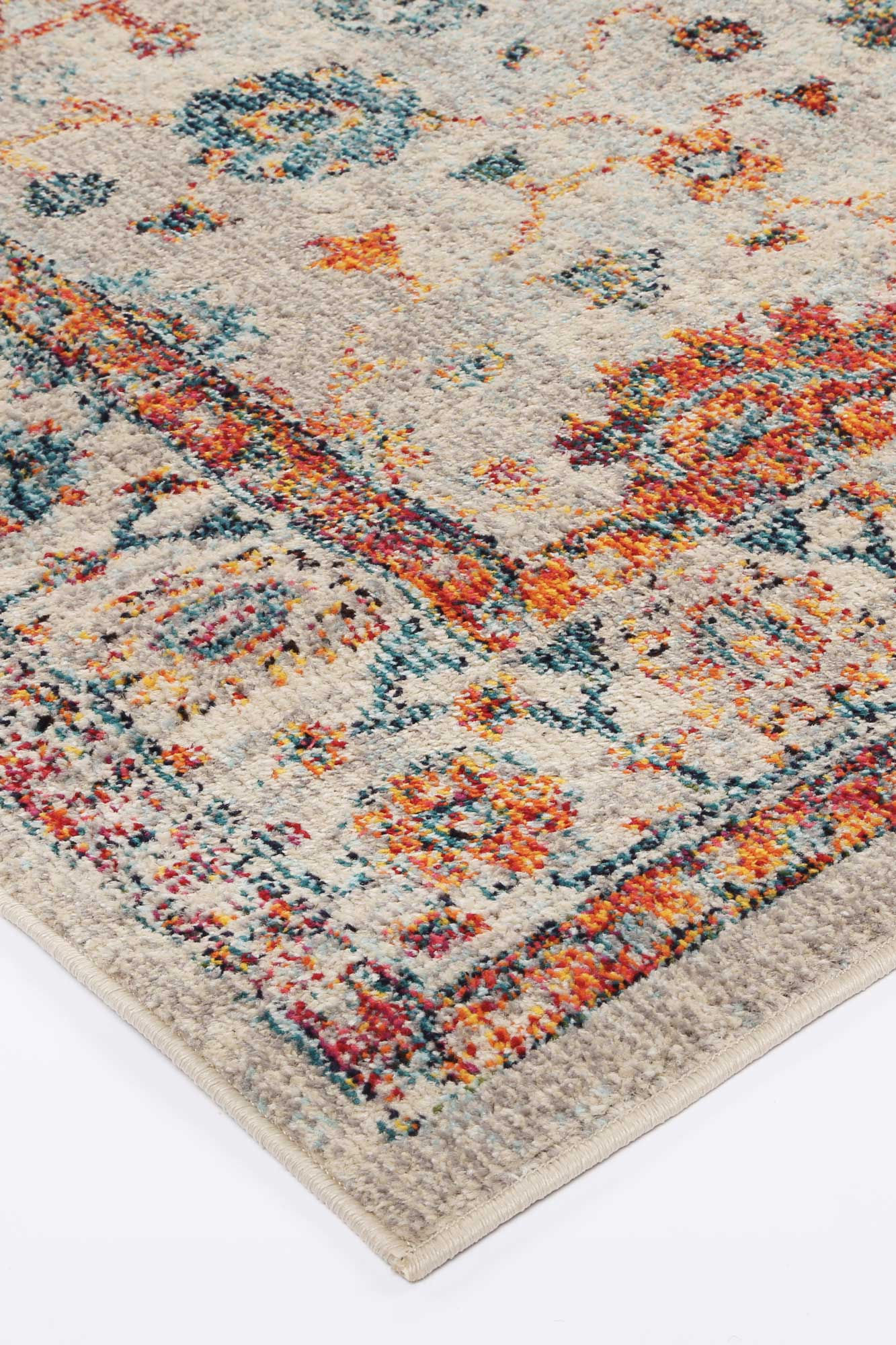 Micah Cream Traditional Rug - Nova Rugs