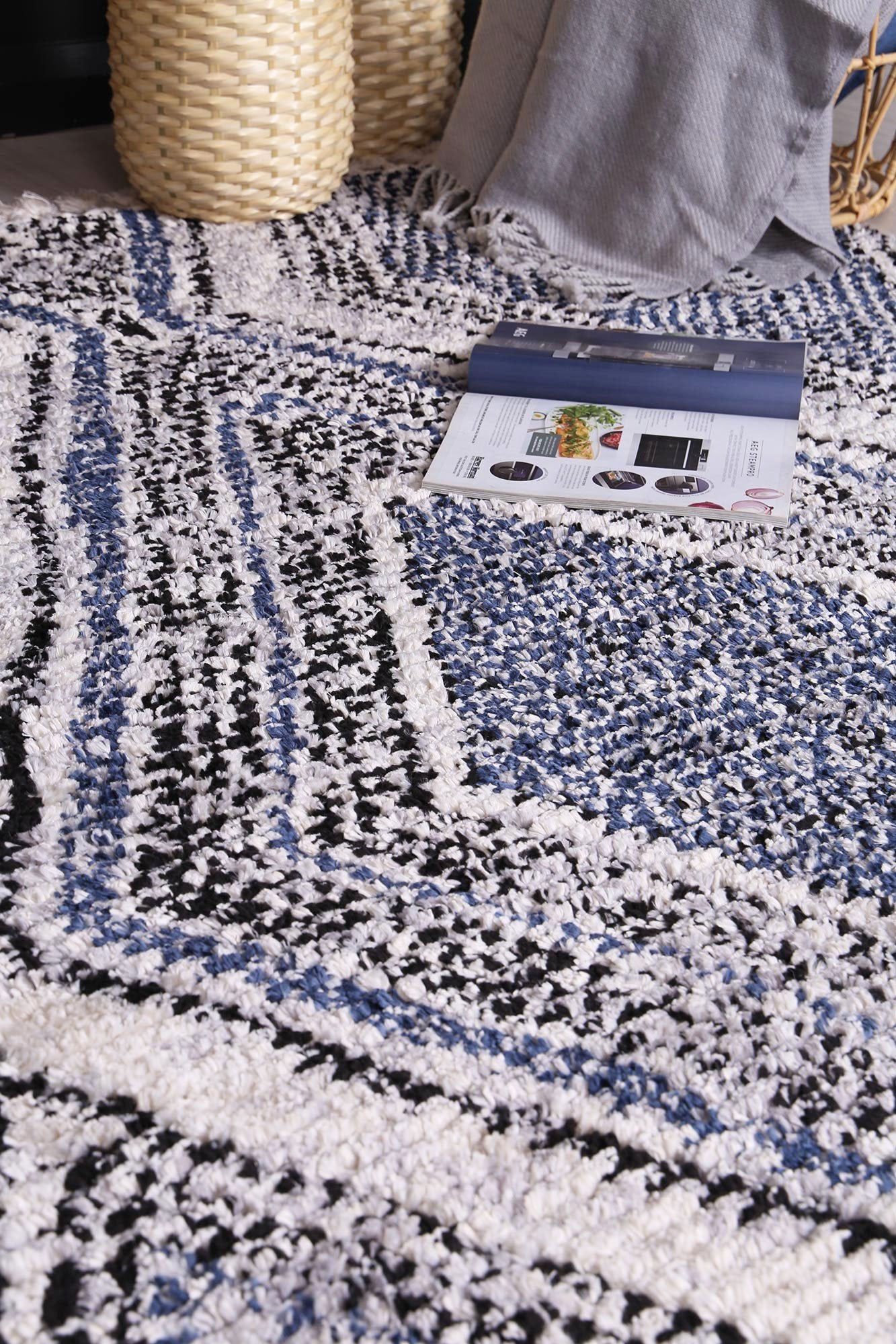 Navy Myk Geometric Rug - Nova Rugs