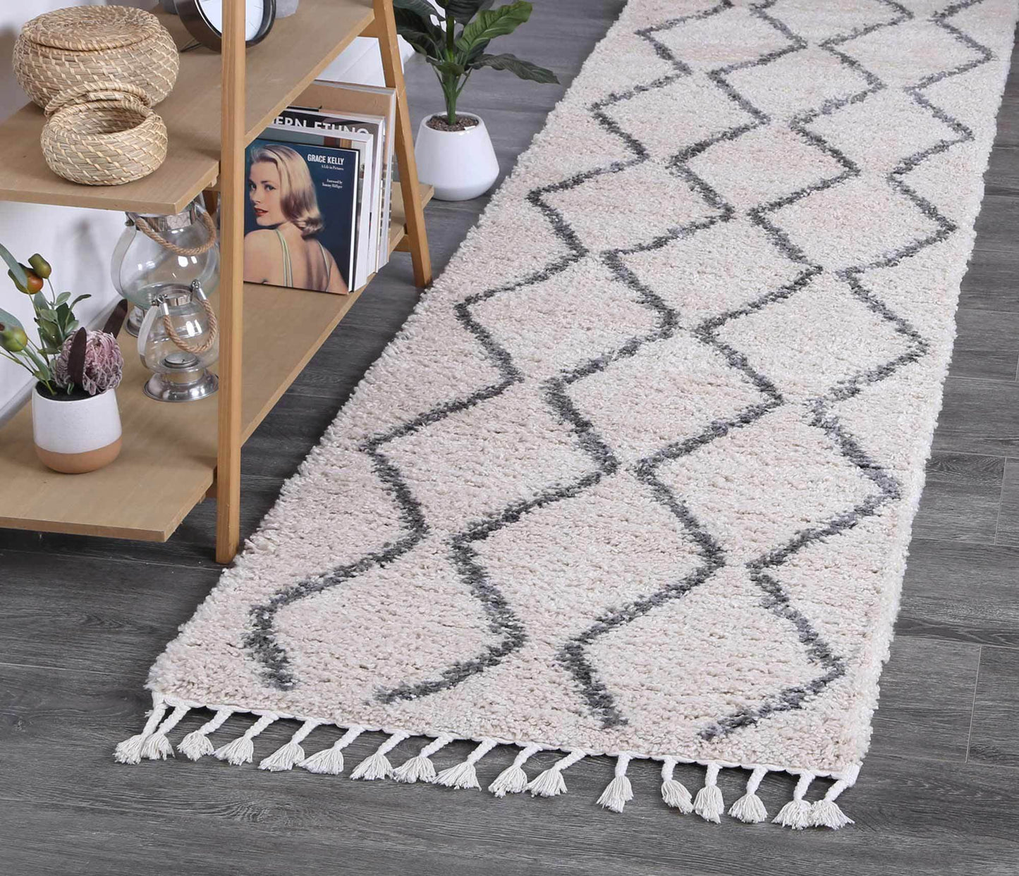Raziya Shag Rug, Cream - Nova Rugs