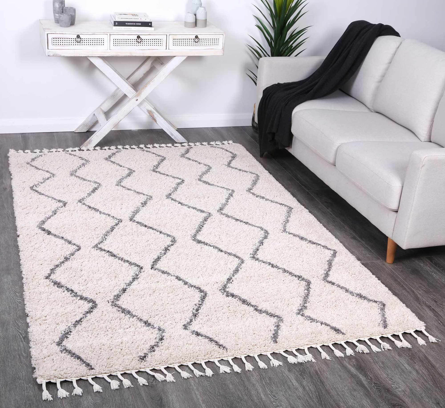 Raziya Shag Rug, Cream - Nova Rugs