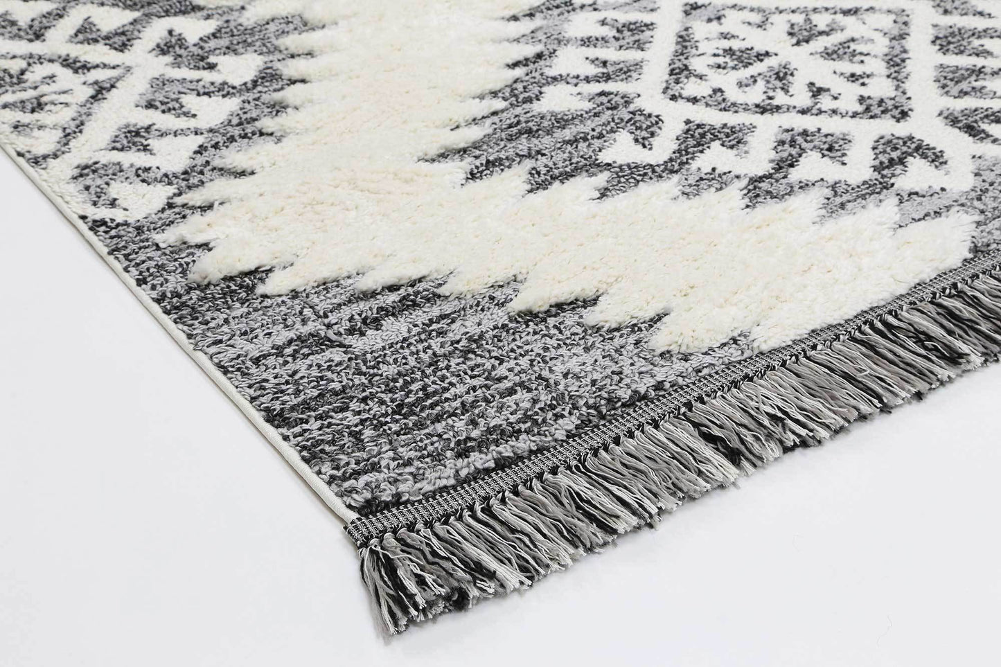 Seralto Tribal Rug - Nova Rugs