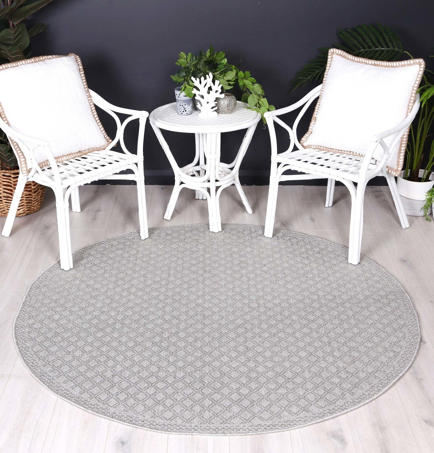 Silver Sydney Varanda Diamond Rug - Nova Rugs