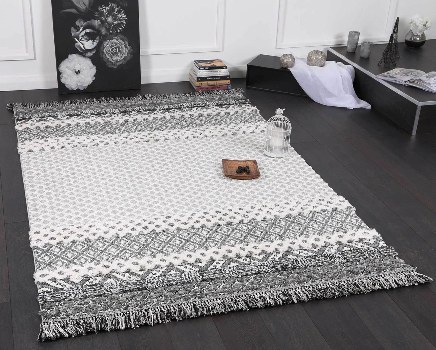 Slanie Tribal Rug - Nova Rugs