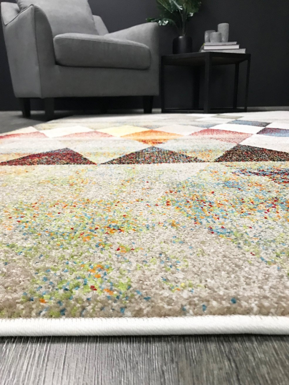Tribal Diamond Power Loomed Rug - Nova Rugs