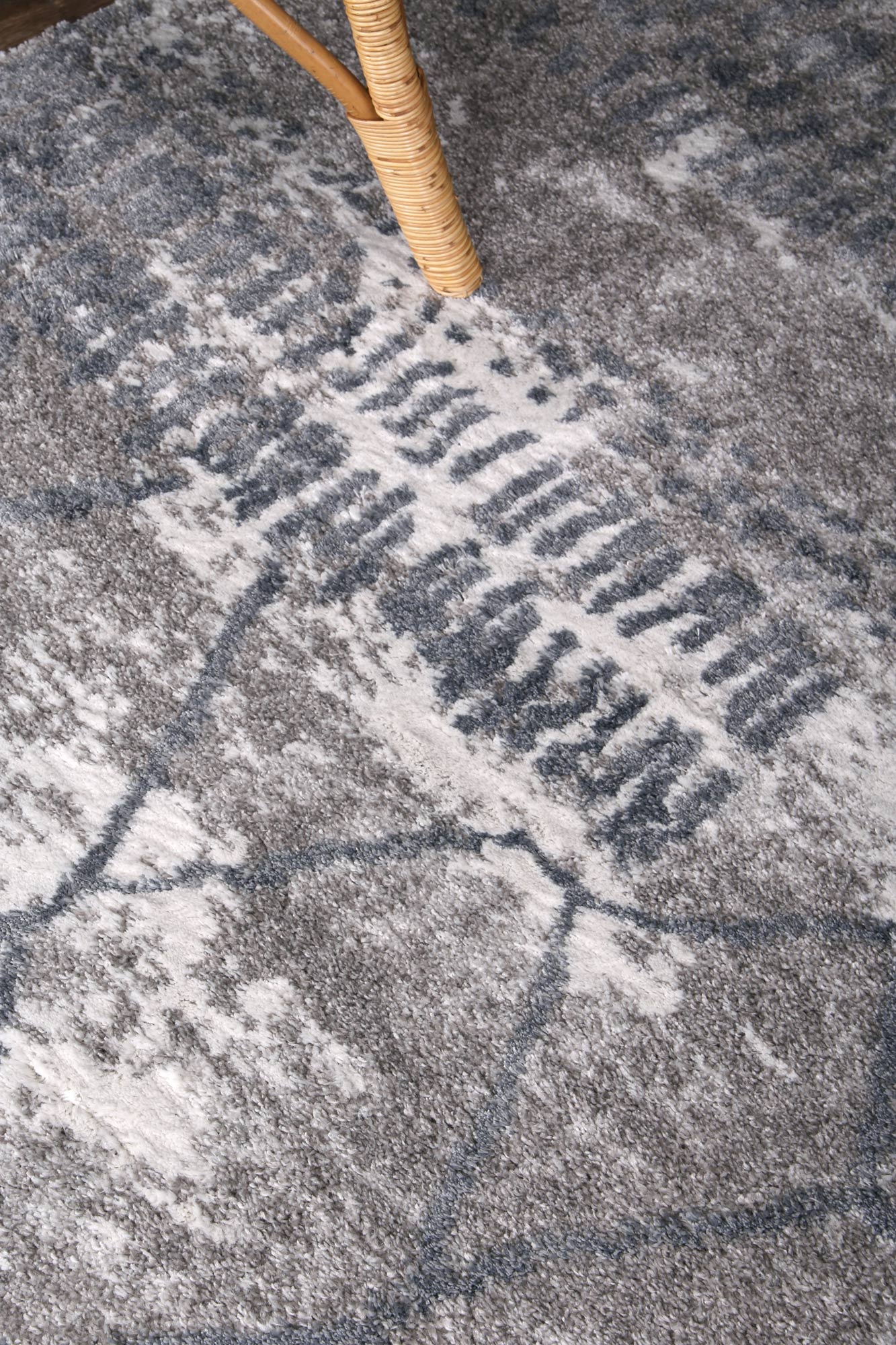 Yuzil Blue Abstract Rug - Nova Rugs