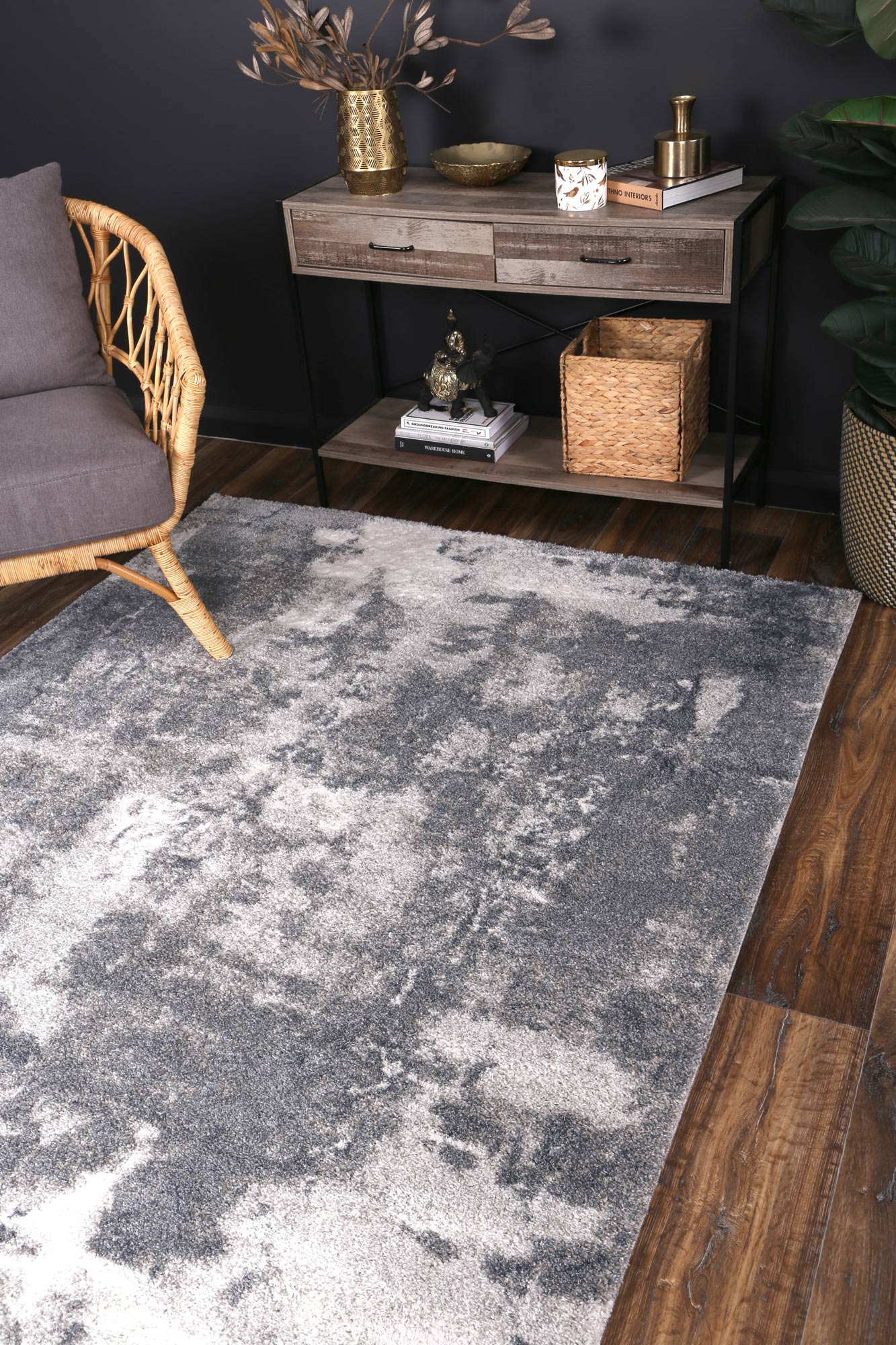 Yuzil Grey White Abstract Rug - Nova Rugs