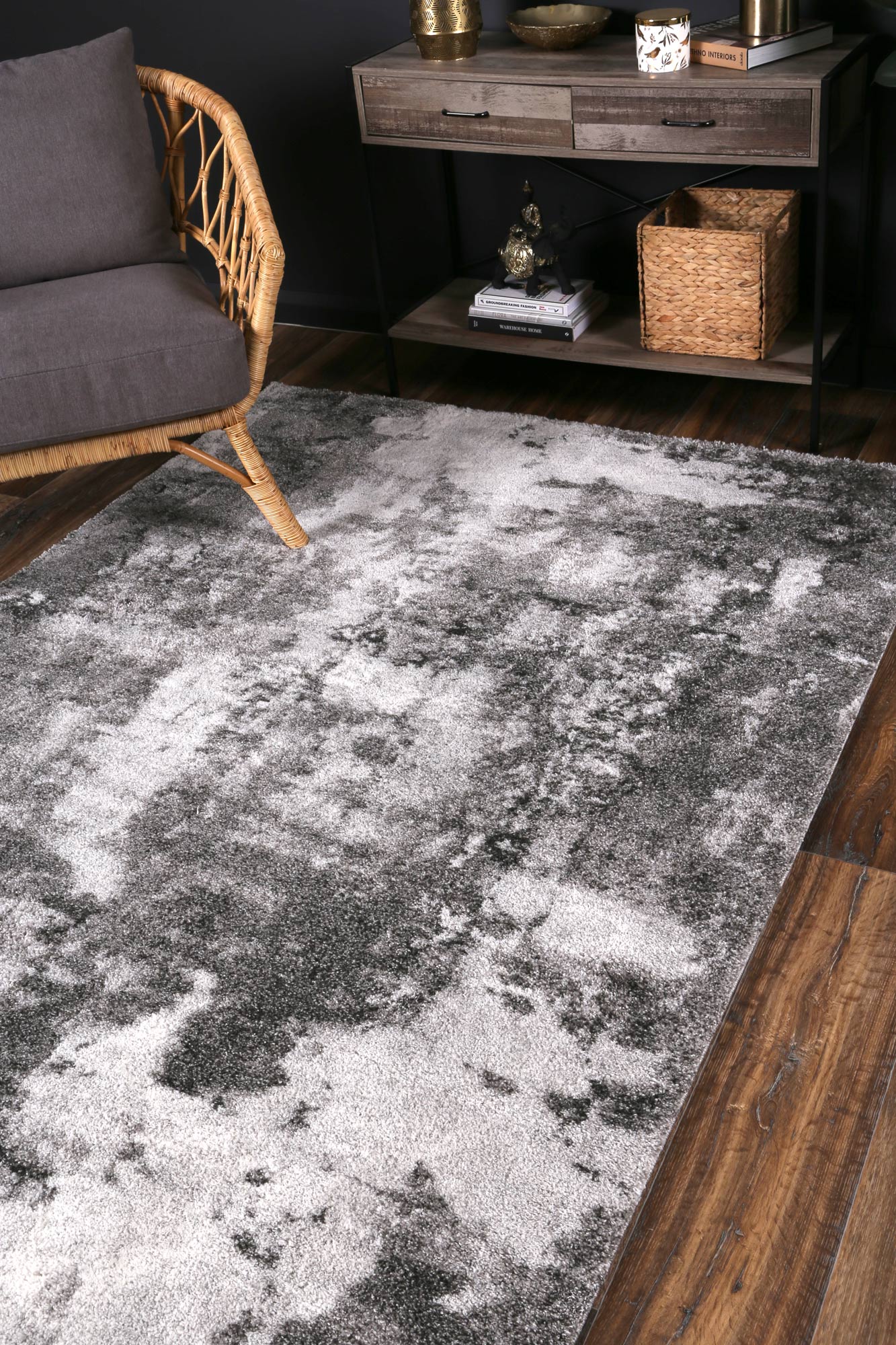 Yuzil White Grey Abstract Rug - Nova Rugs