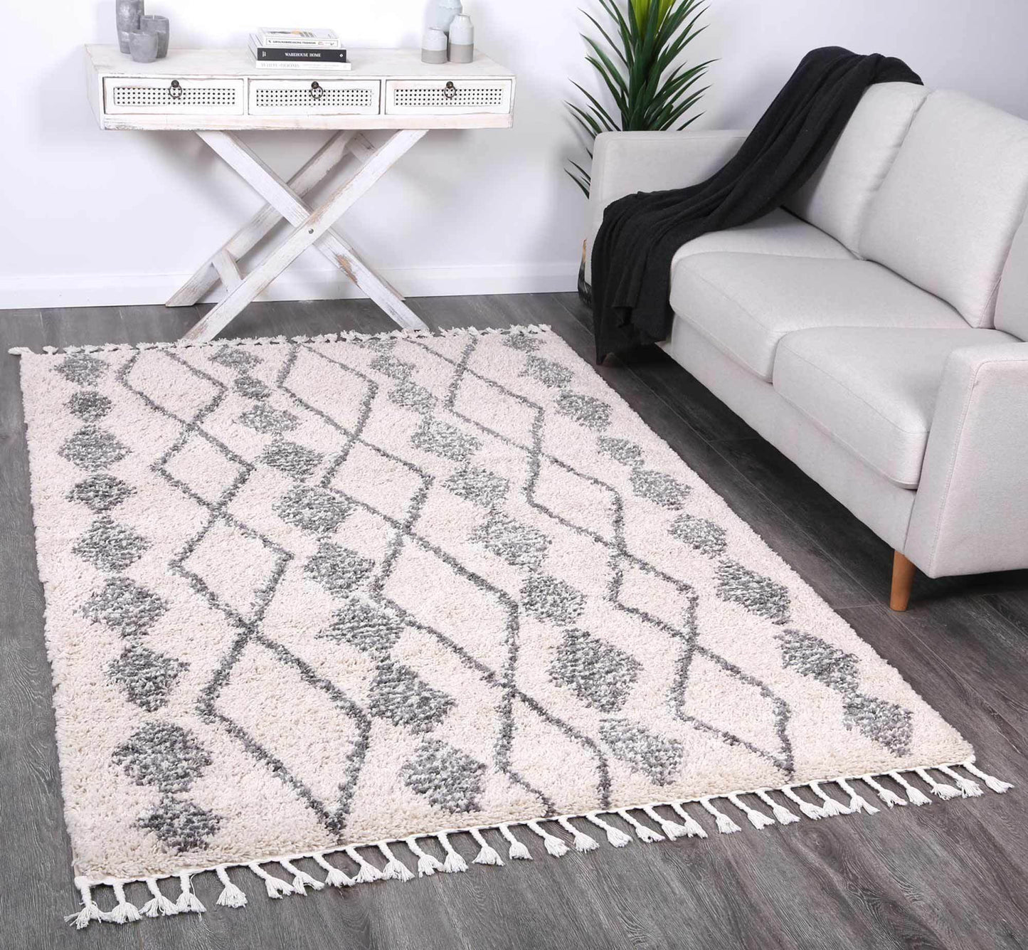 Zuriana Shag Rug, Cream / Silver - Nova Rugs