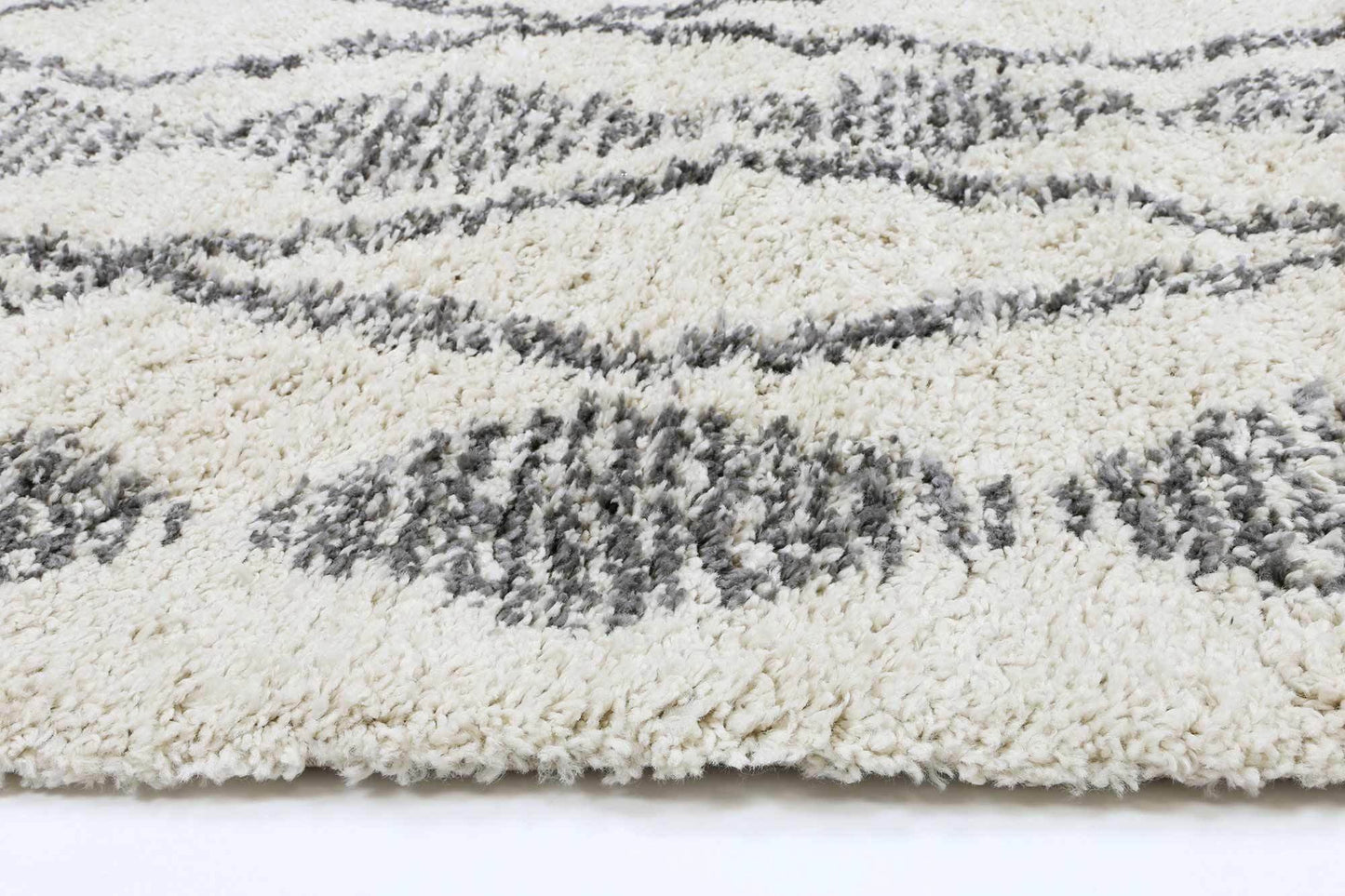 Zuriana Shag Rug, Cream / Silver - Nova Rugs