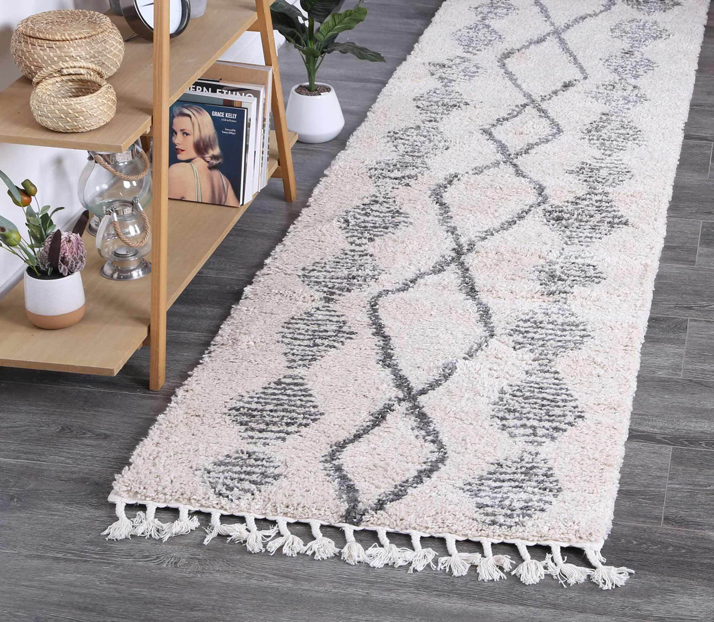 Zuriana Shag Rug, Cream / Silver - Nova Rugs