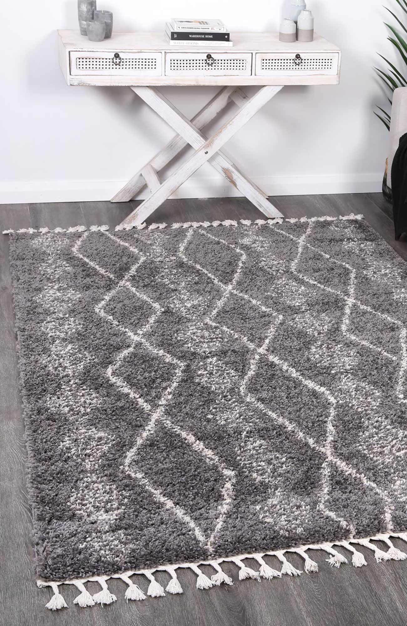 Zuriana Shag Rug, D. Grey - Nova Rugs