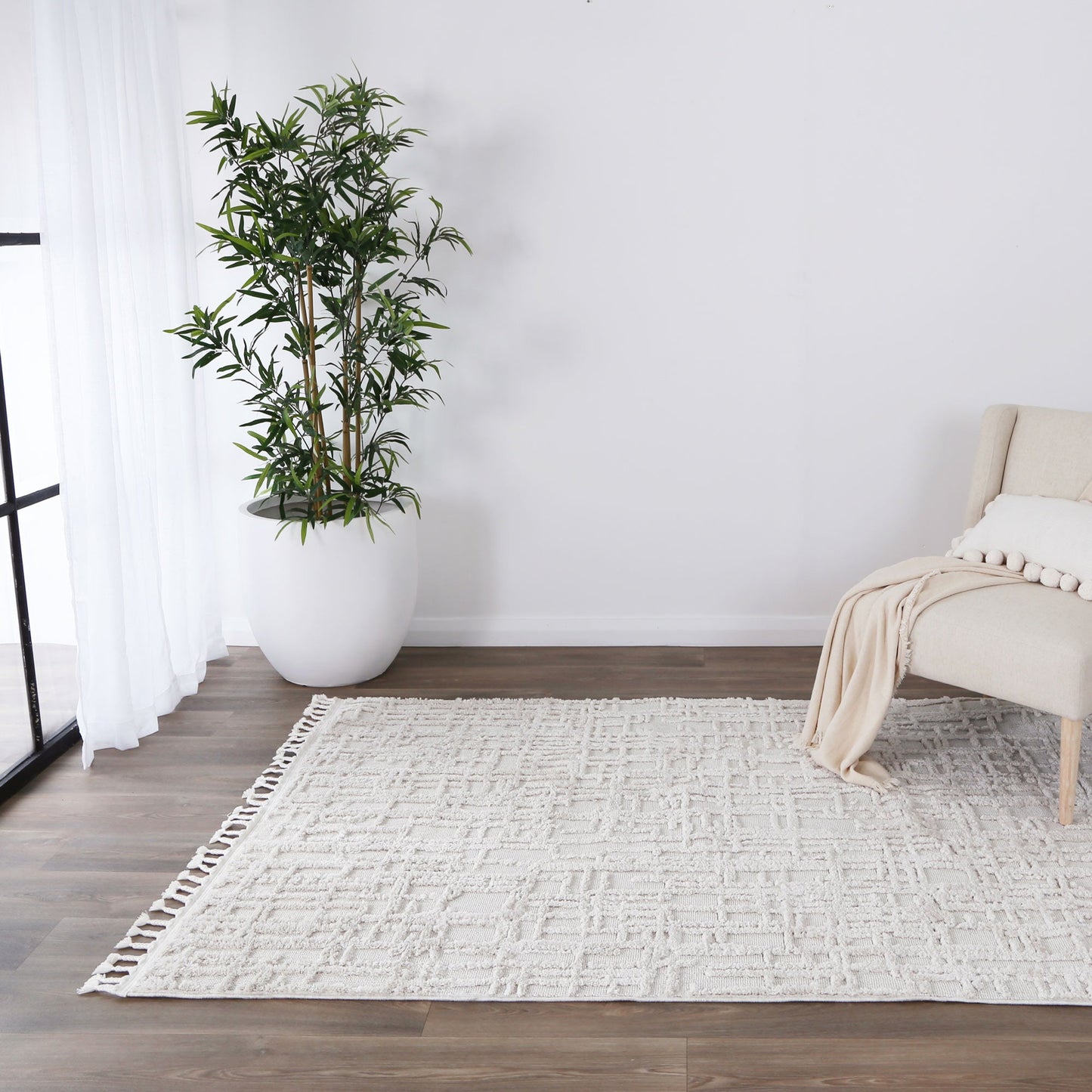 Bilbao Kubra Contemporary Ivory Rug