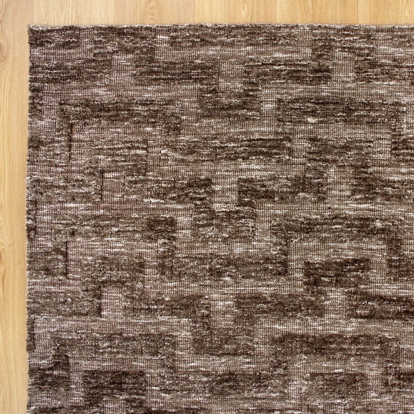 Kendra Pyra Rug Cocoa