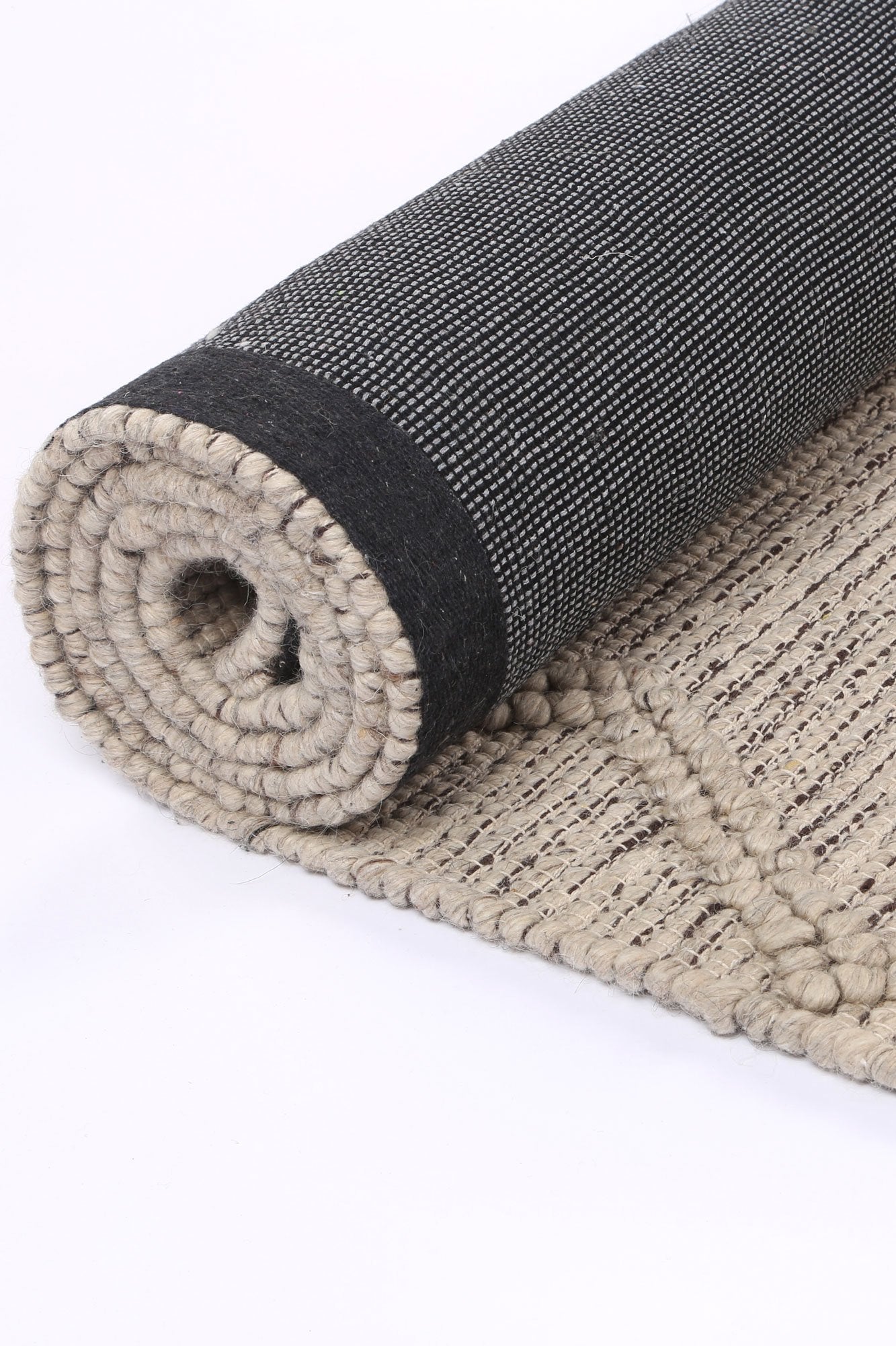 Ash Dipti Hand-Tufted Wool-Blend Rug - Nova Rugs
