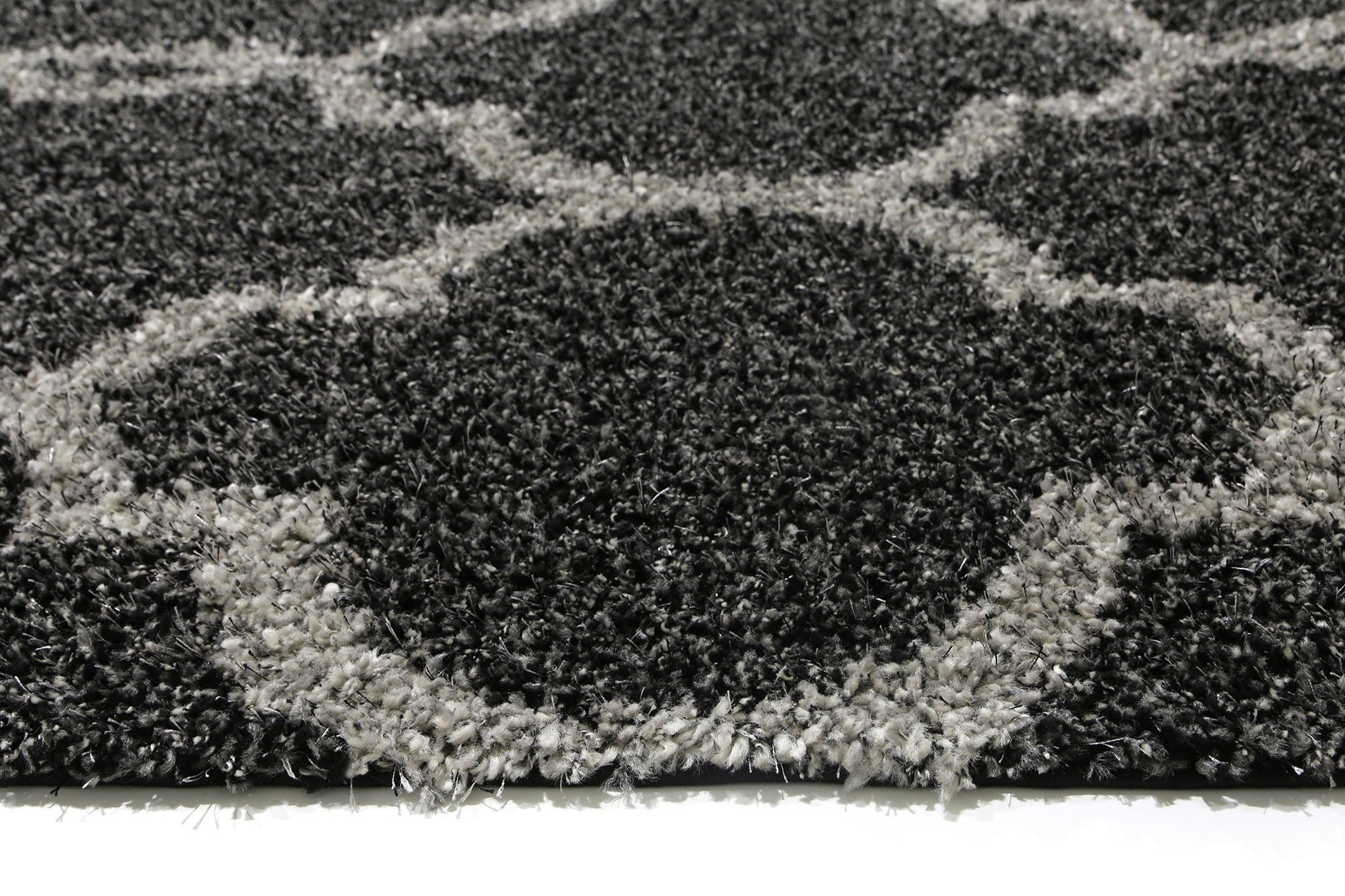 Charcoal Grey Lattice Power Loomed Rug - Nova Rugs