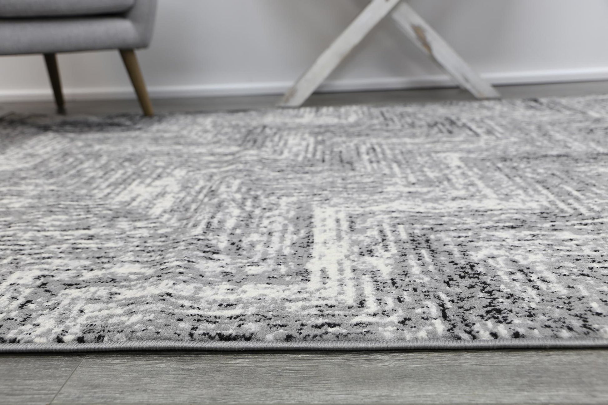 Dark Grey Elise Steps Rug - Nova Rugs