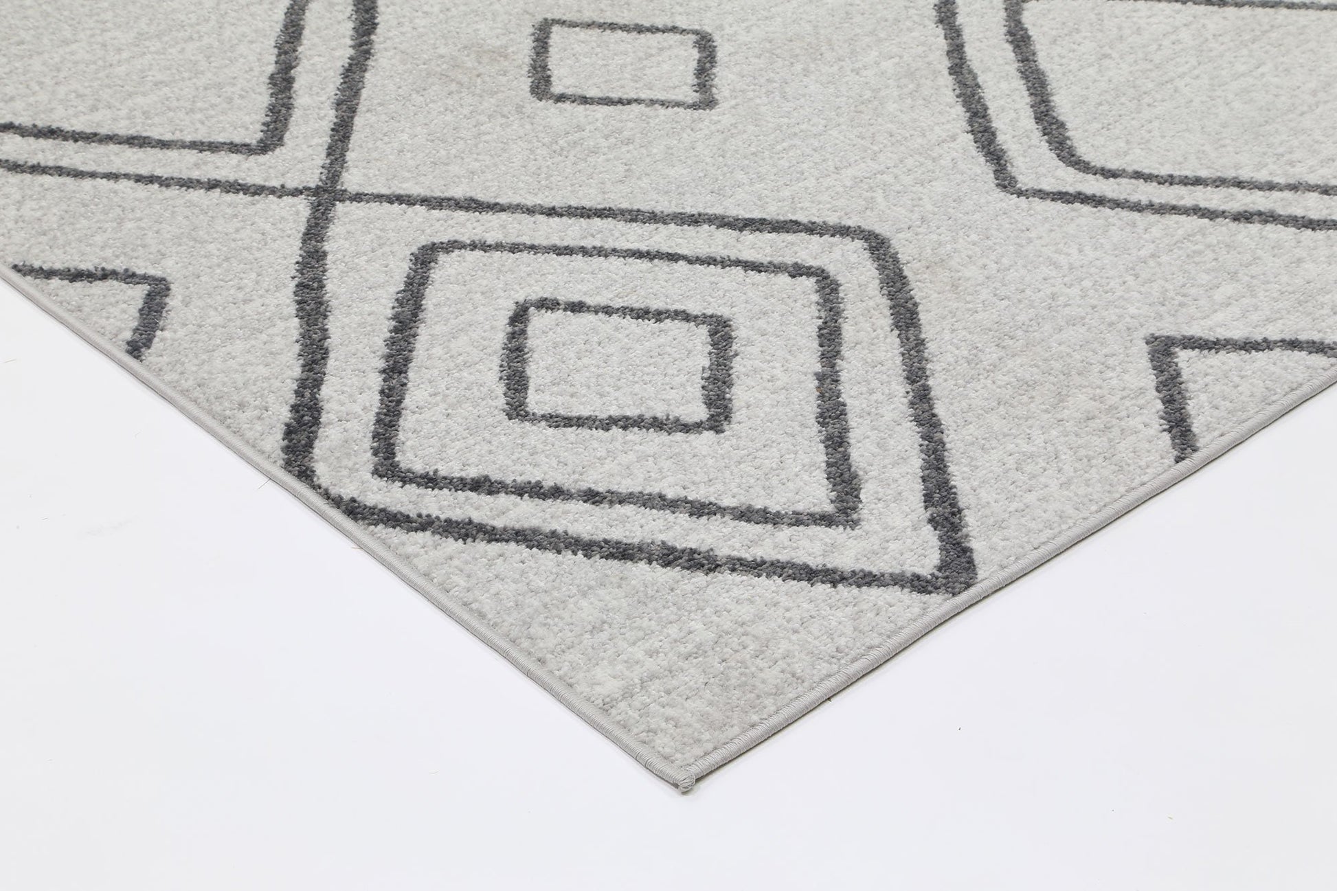 Deangelo Indoor/Outdoor Rug, Grey - Nova Rugs