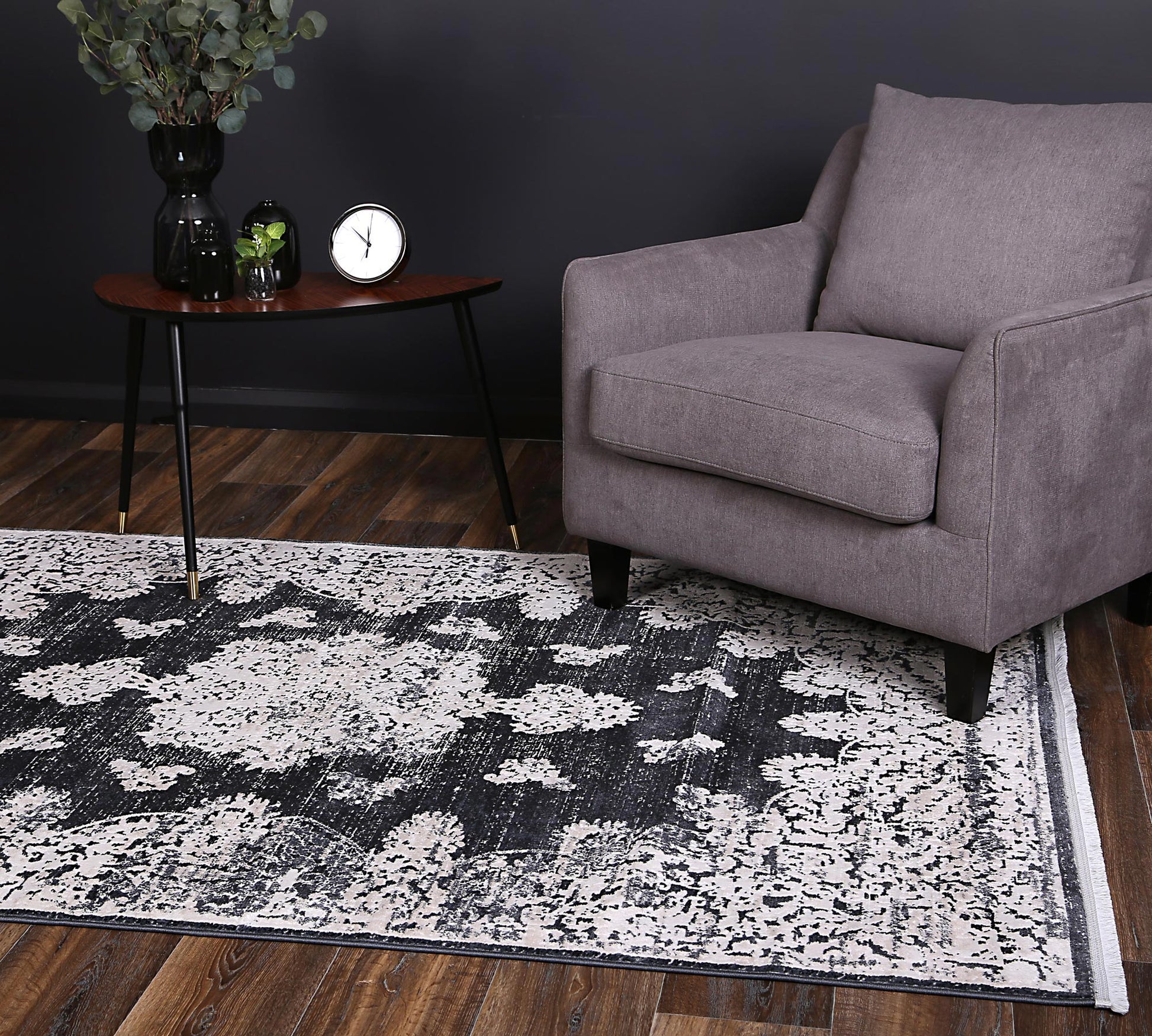 Rapsody Medallion Navy Rug - Nova Rugs