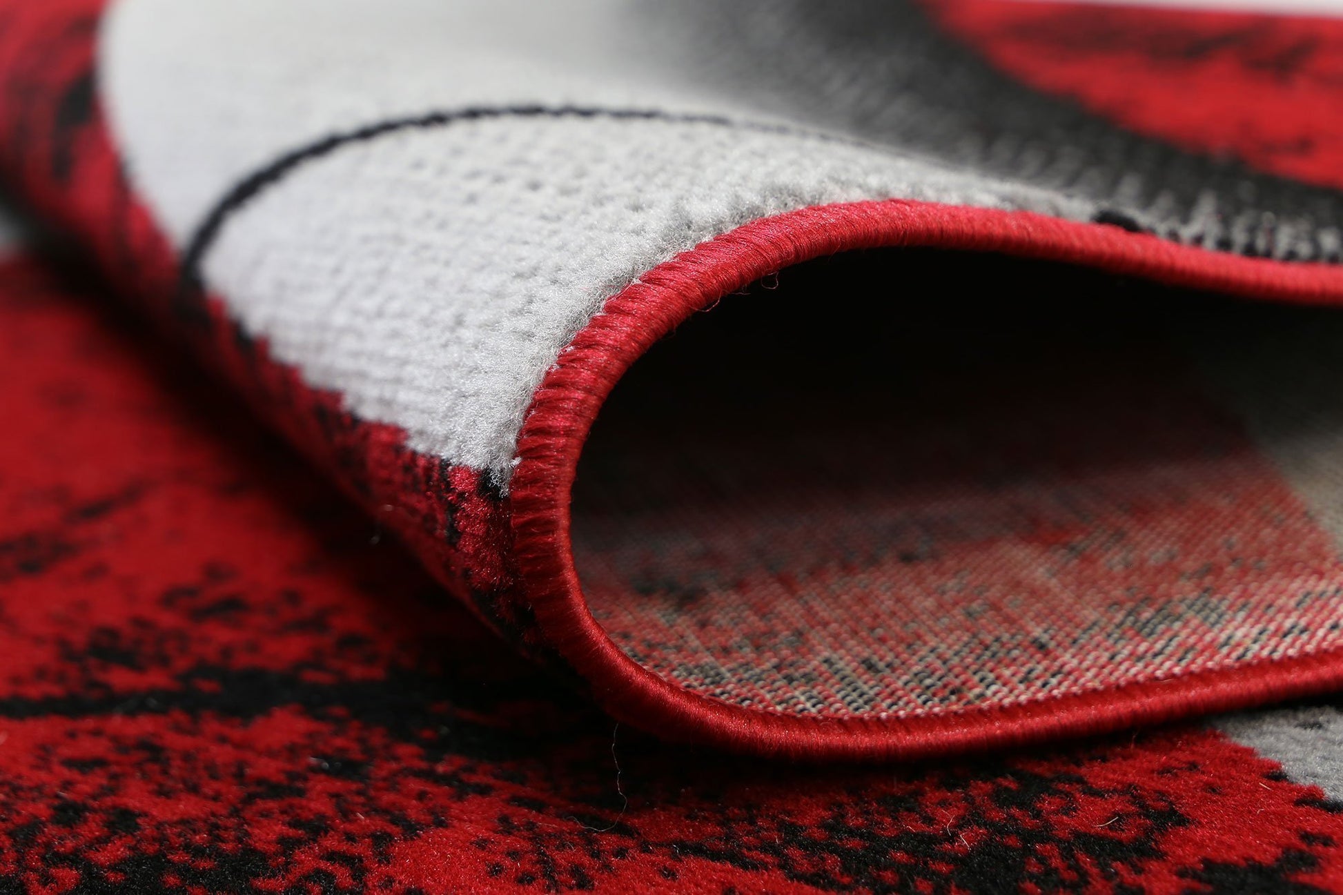 Red & Grey Elise Tunnel Rug - Nova Rugs